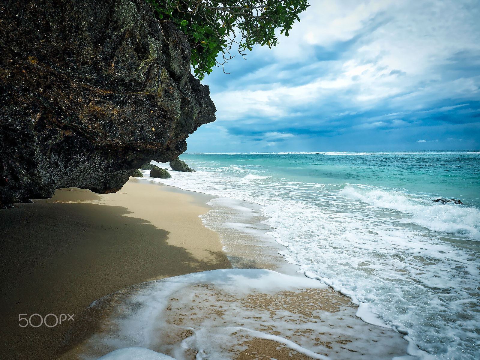 Olympus OM-D E-M1 sample photo. Kandara beach, bali photography