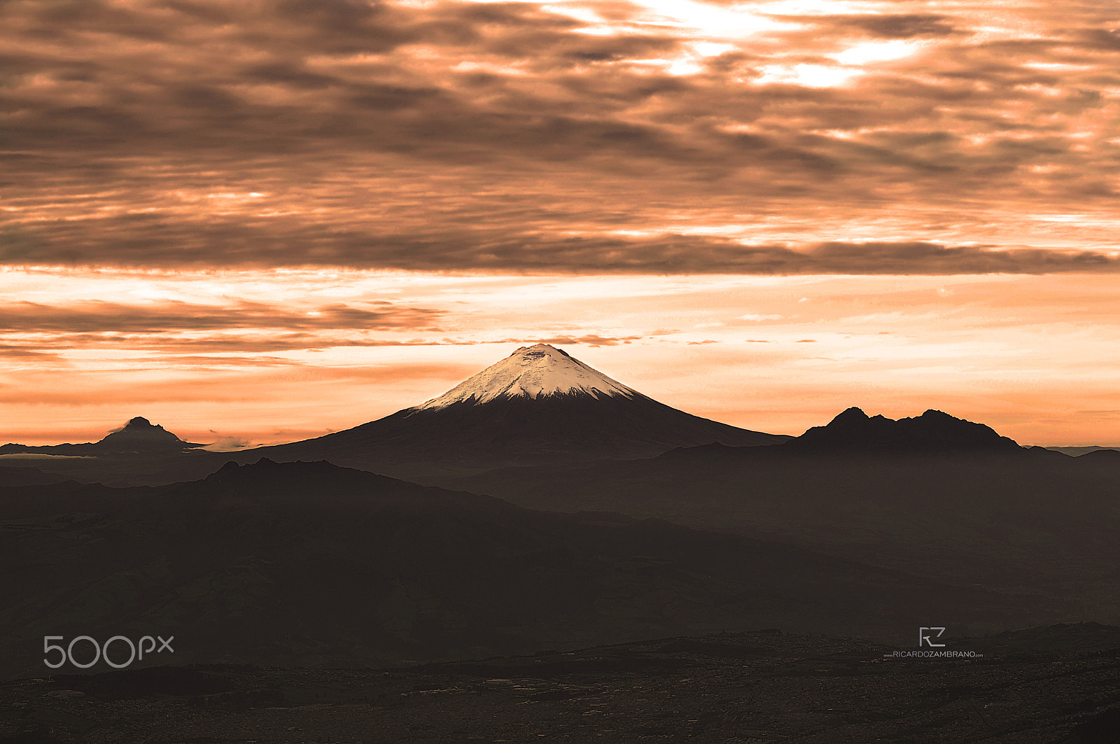 Nikon D300 sample photo. Cotopaxi photography