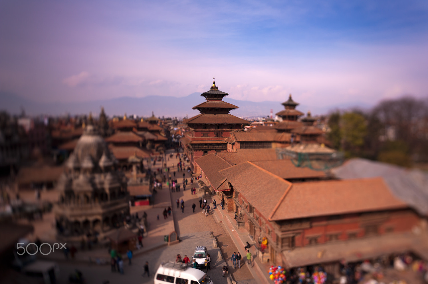 Nikon D700 + Nikon PC-E Nikkor 24mm F3.5D ED Tilt-Shift sample photo. Moment in durbar square photography