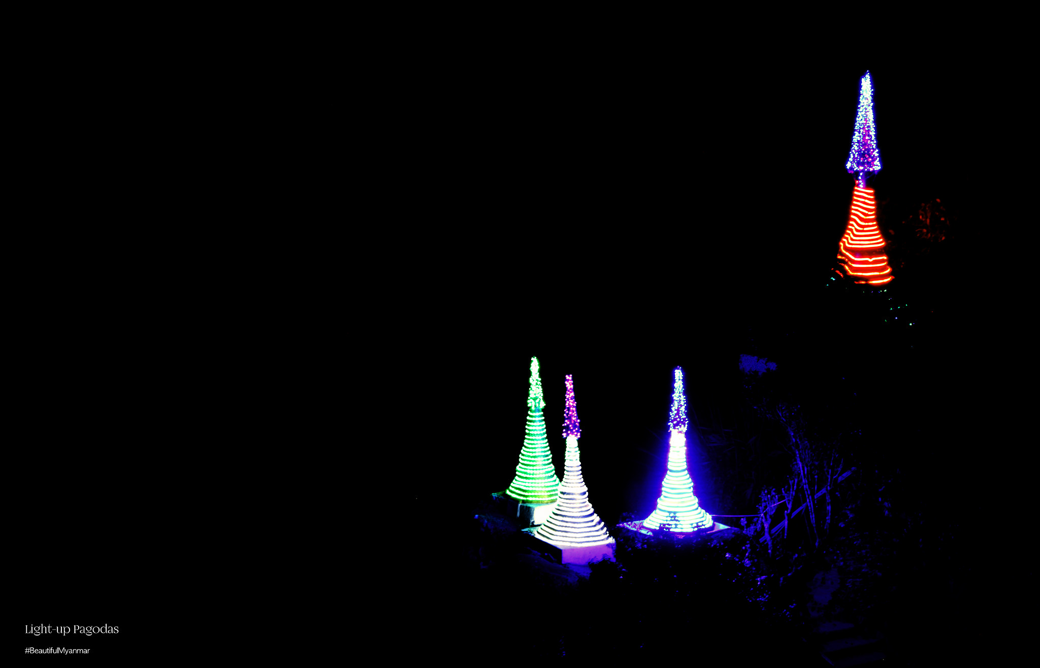 Canon EOS 100D (EOS Rebel SL1 / EOS Kiss X7) sample photo. Light-up pagodas photography