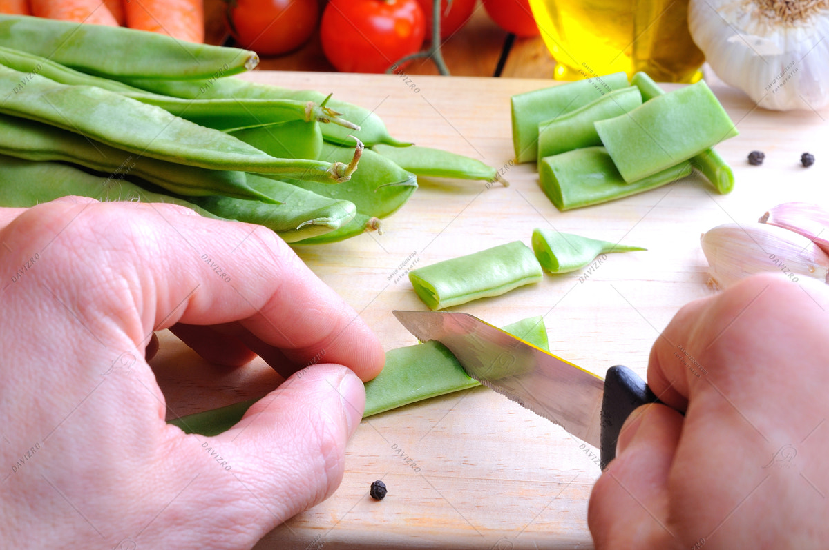 Tamron SP 24-70mm F2.8 Di VC USD sample photo. Chef preparing to cook green beans photography