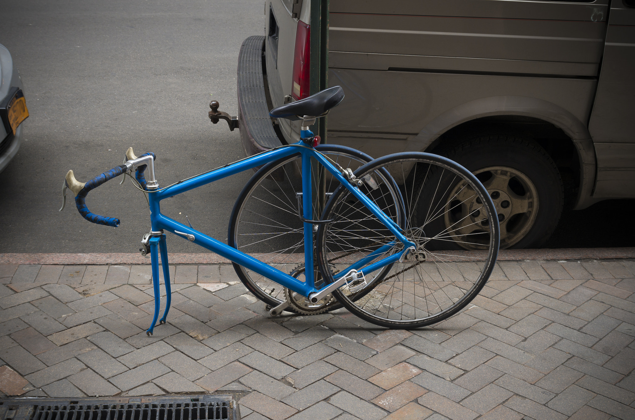 Pentax K-5 IIs sample photo. Parked racing bike photography
