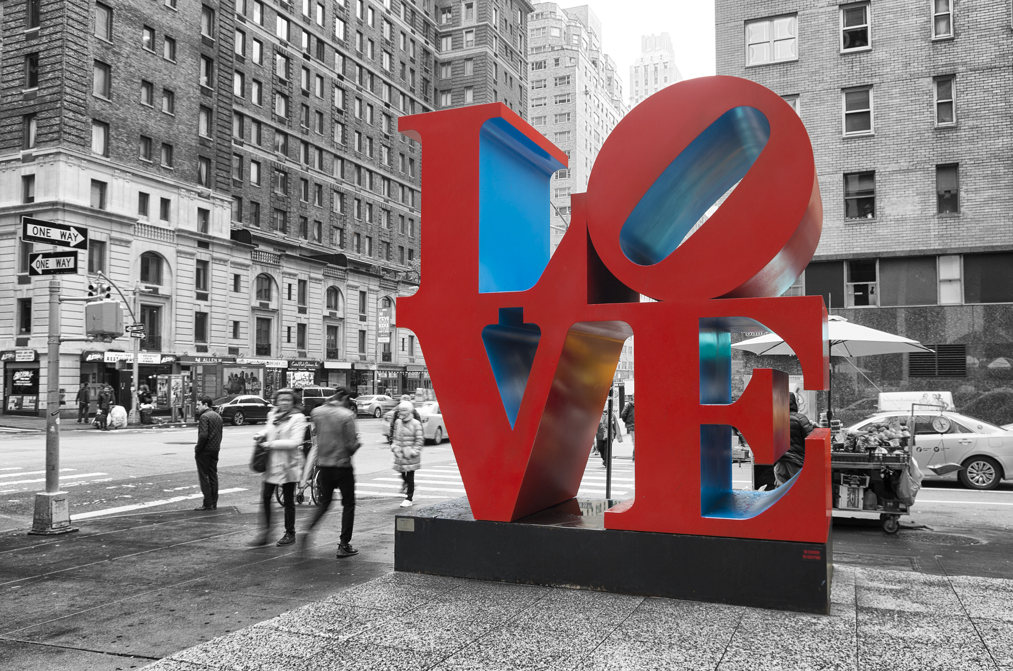 Pentax K-5 IIs sample photo. Love sculpture in new york photography