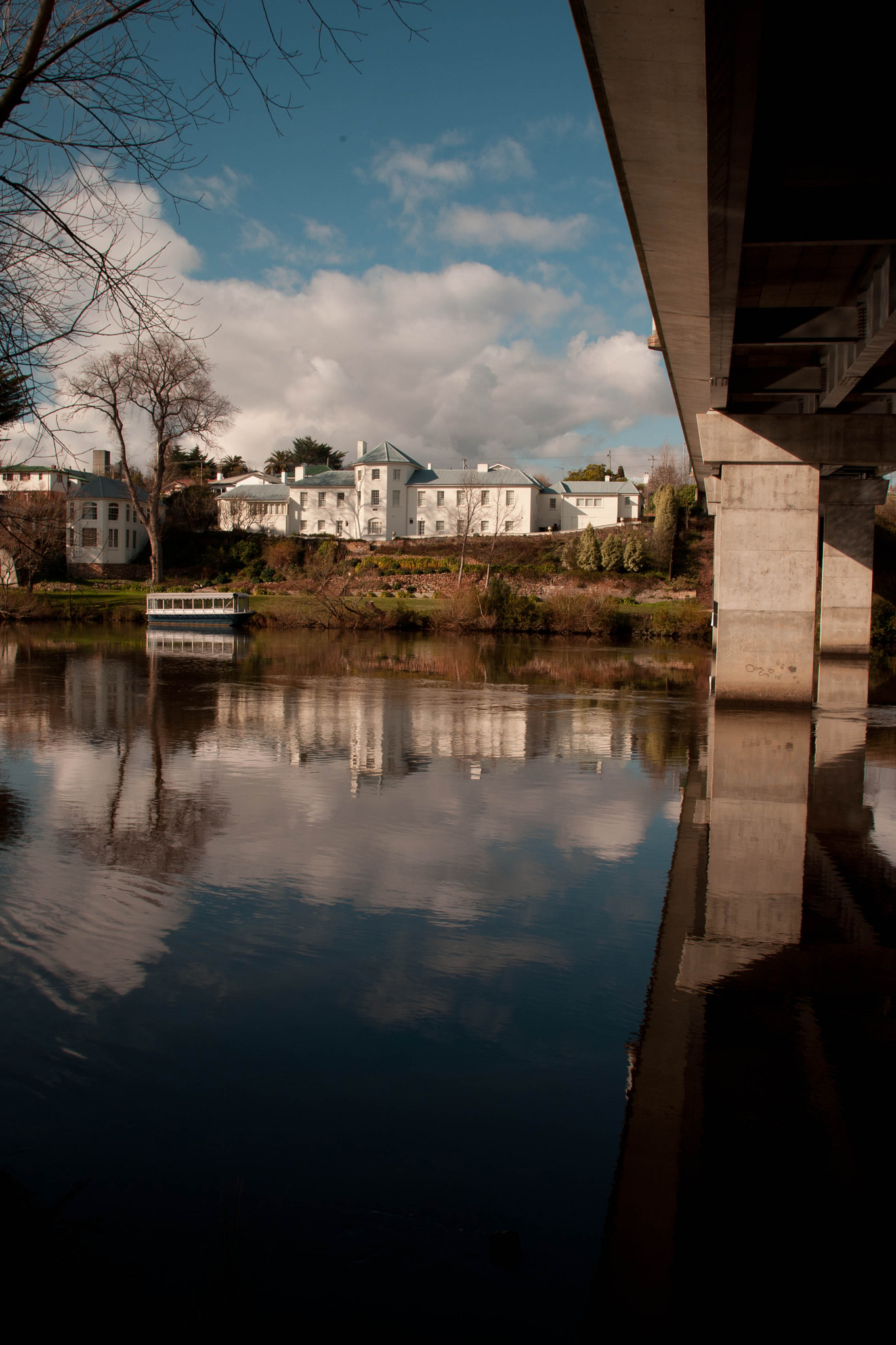 Canon EOS-1D Mark III sample photo. Derwent river near newnorfolk jpg o photography