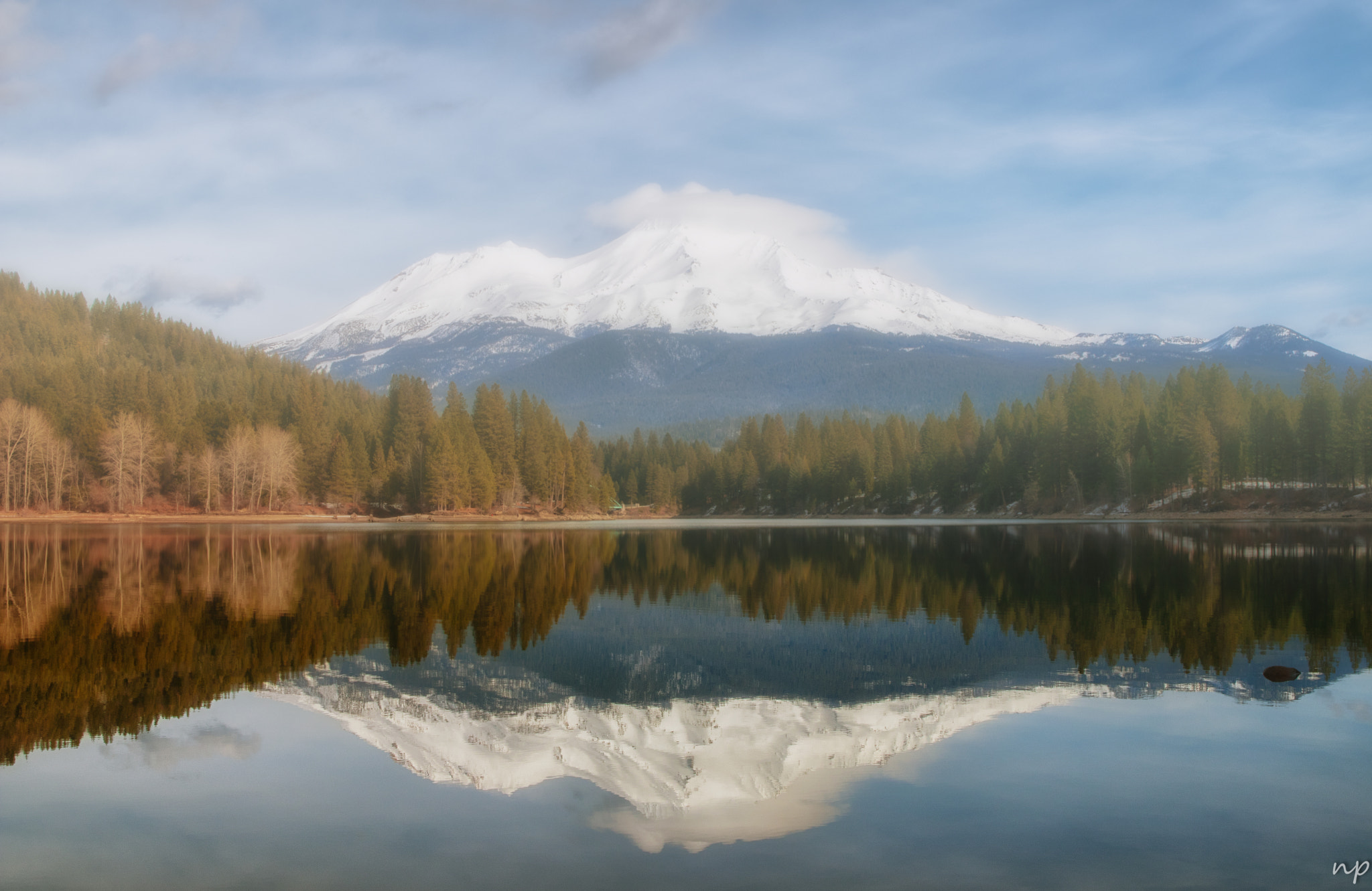 Canon EF 24-70mm F2.8L II USM sample photo. Mt.shasta's usual day! photography
