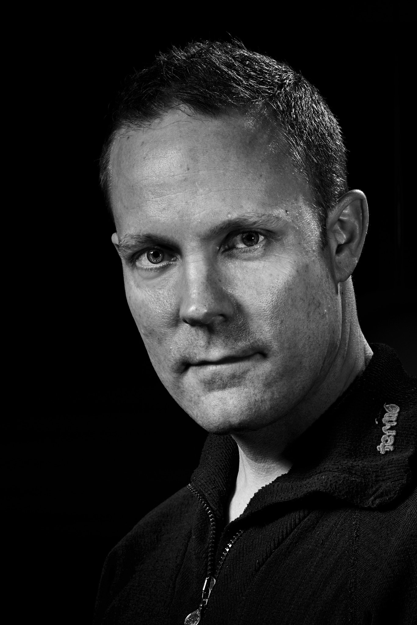 Sigma 105mm F2.8 EX DG OS HSM sample photo. Henrik portrait photography