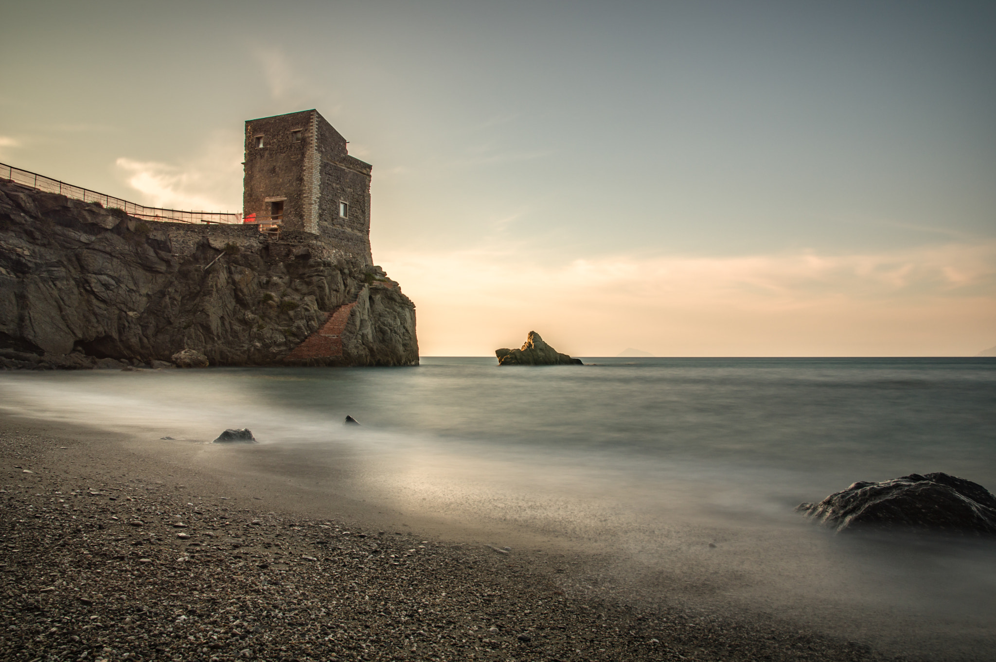 SIGMA 17-70mm F2.8-4 DC MACRO OS HSM C013 sample photo. Sicily sunset  photography