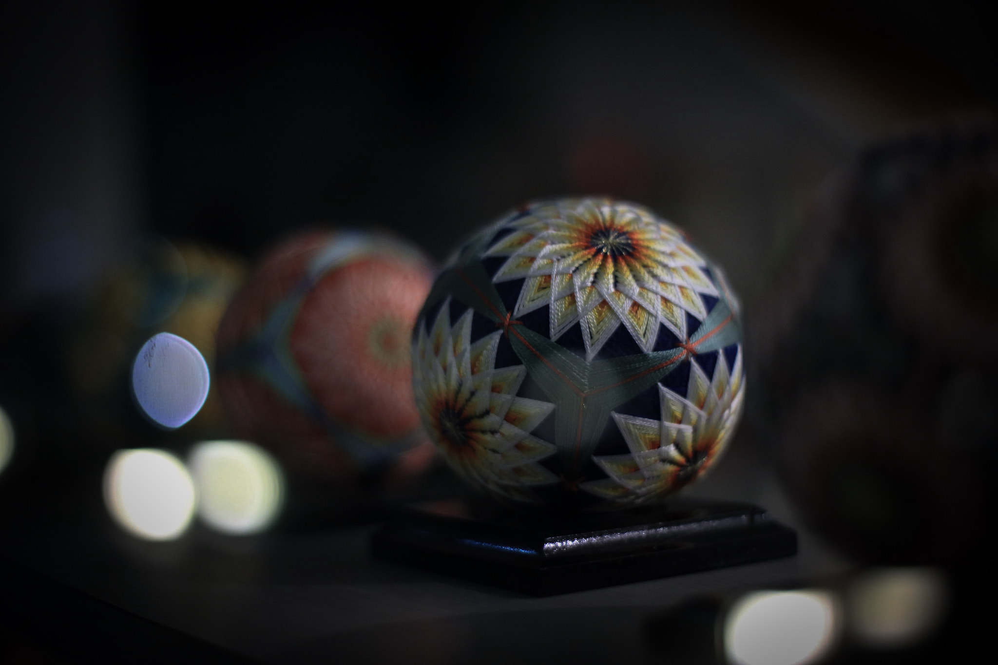ZEISS Planar T* 50mm F1.4 sample photo. 暗がり photography