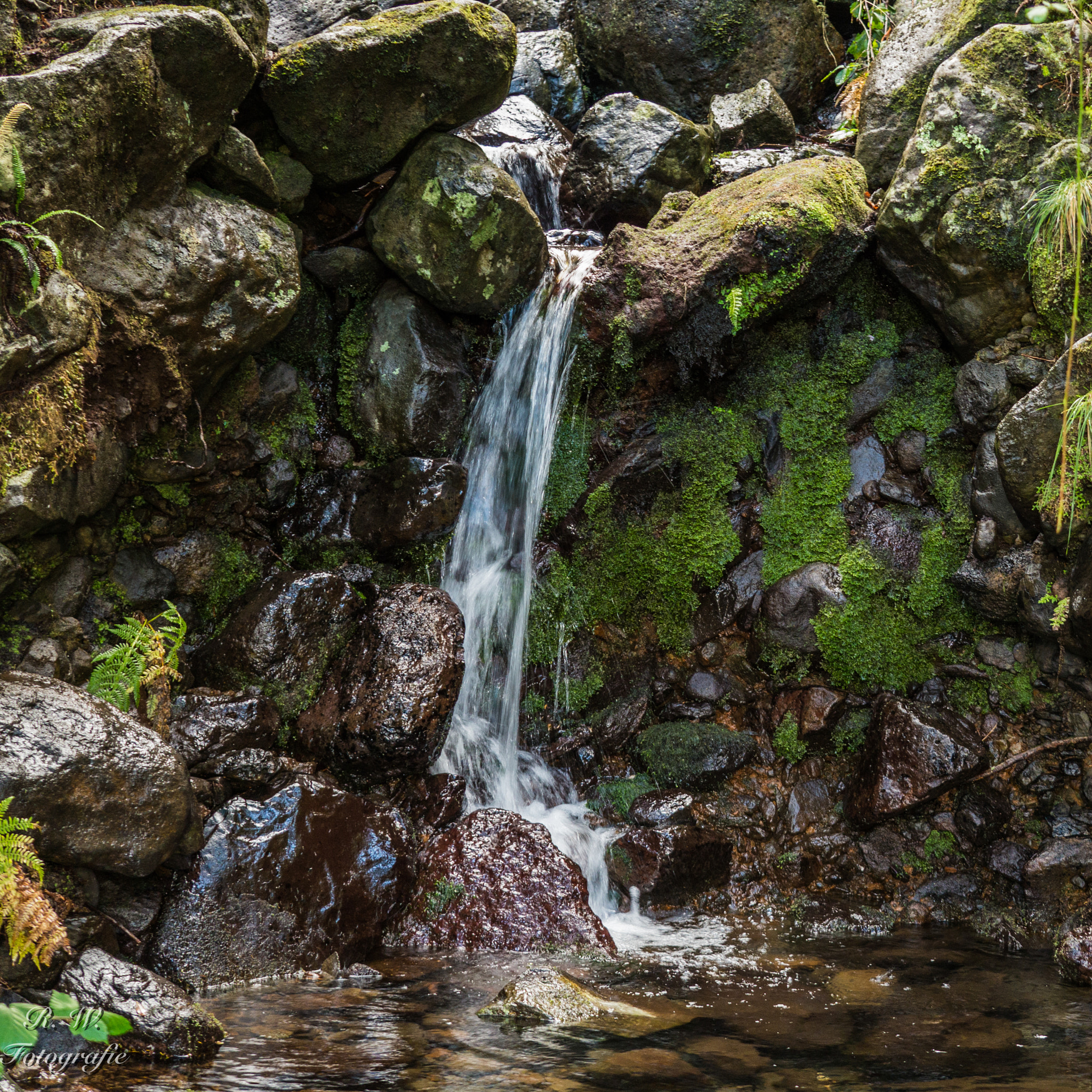 Panasonic Lumix G X Vario 35-100mm F2.8 OIS sample photo. Wasserfall photography