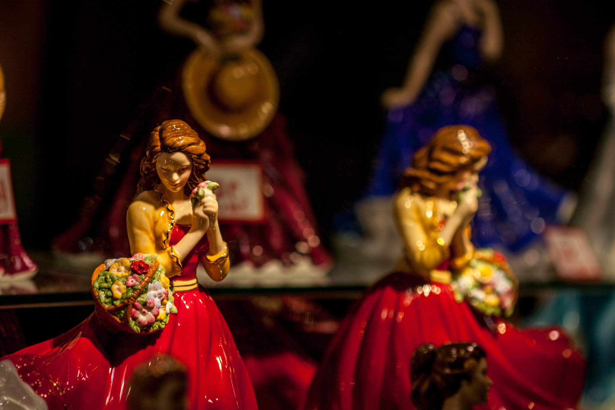 Canon EF 100mm F2.8 Macro USM sample photo. Royal arcade photography