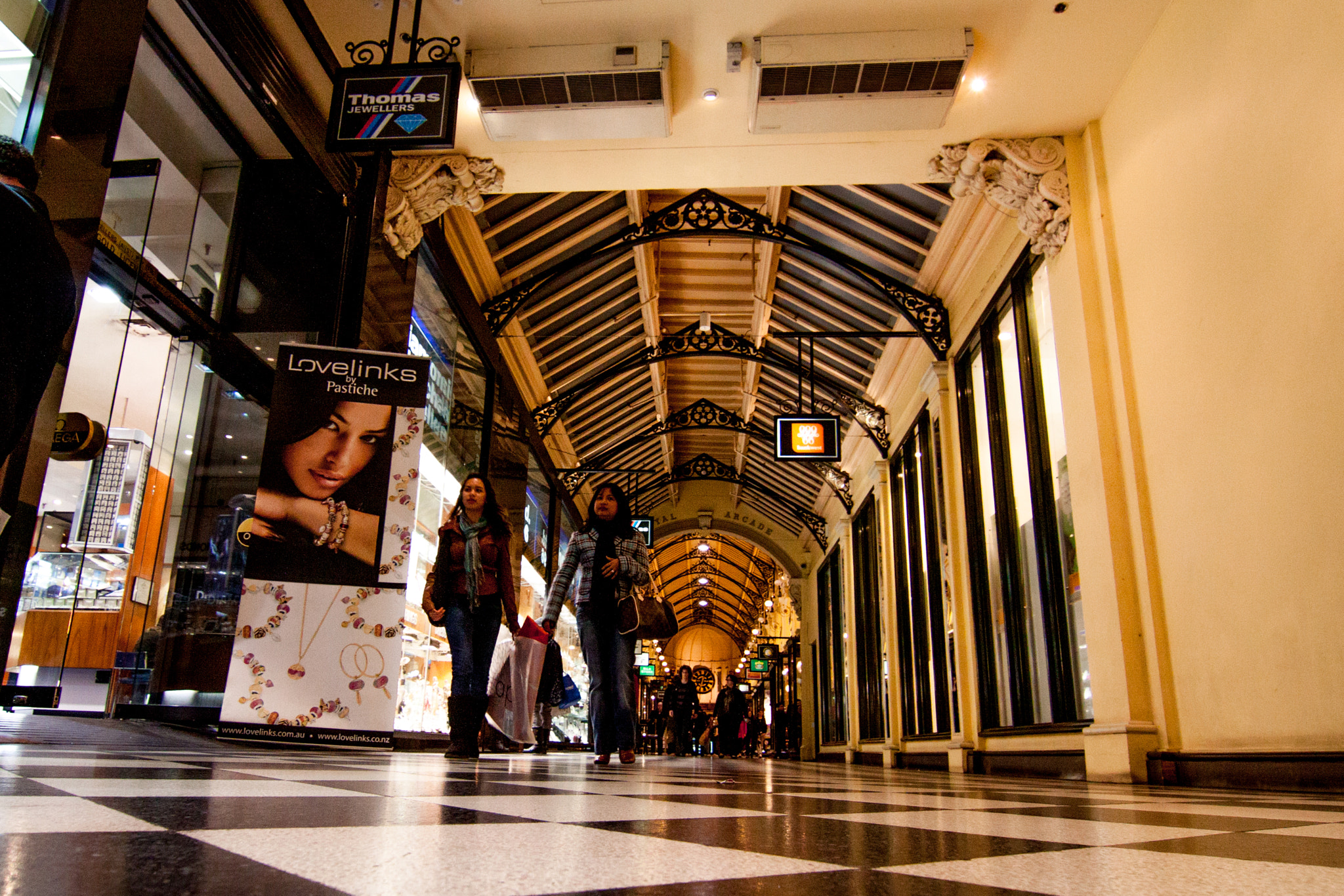Canon EOS 50D sample photo. Royal arcade photography