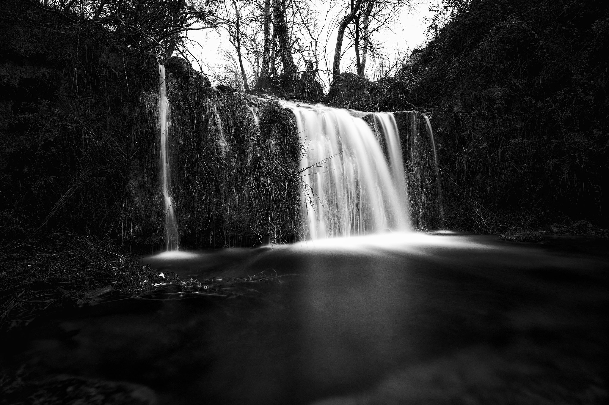 Nikon Df + Nikon AF Nikkor 20mm F2.8D sample photo. Water fall photography