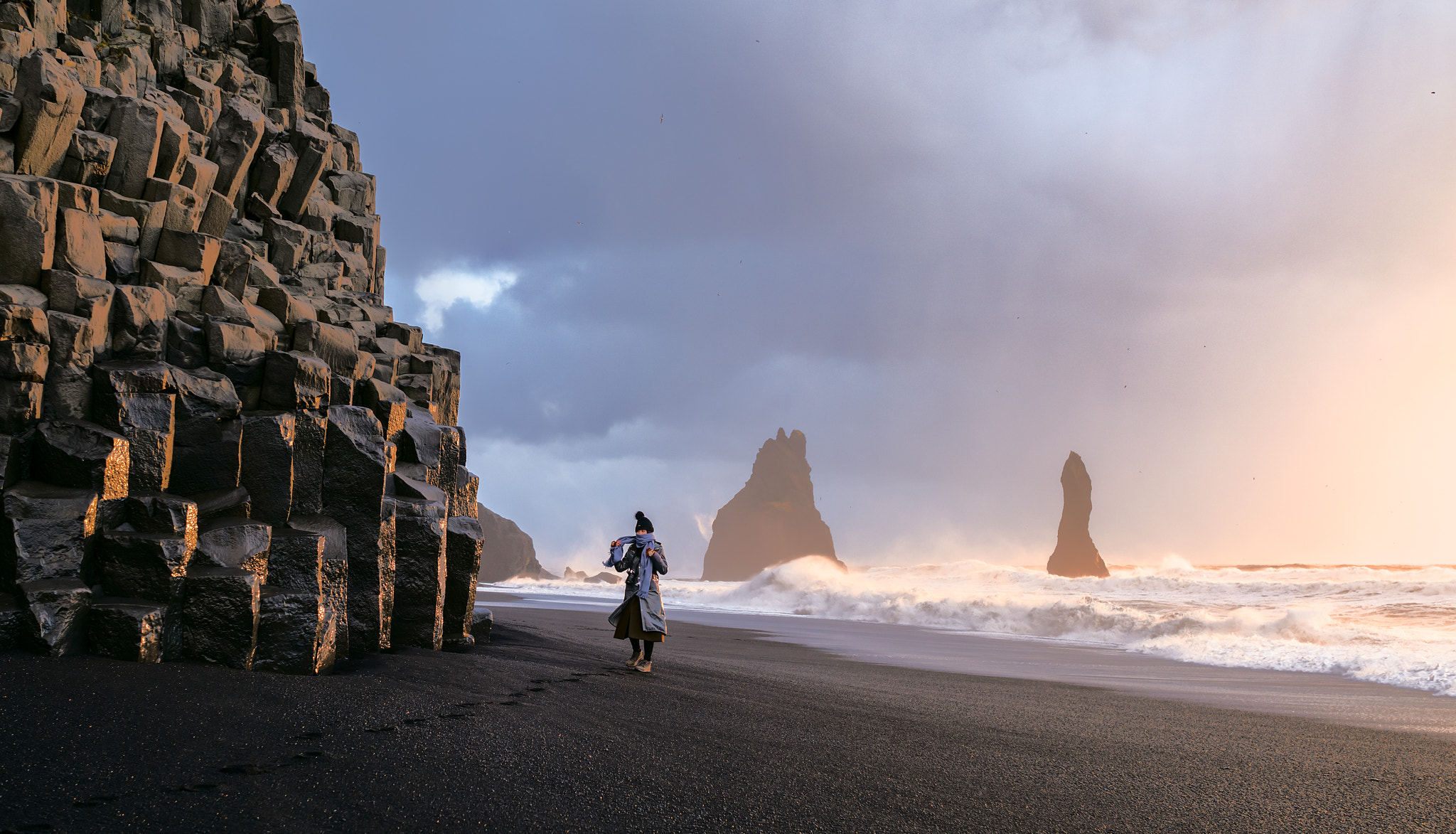 Nikon D810 sample photo. Black sand beach photography