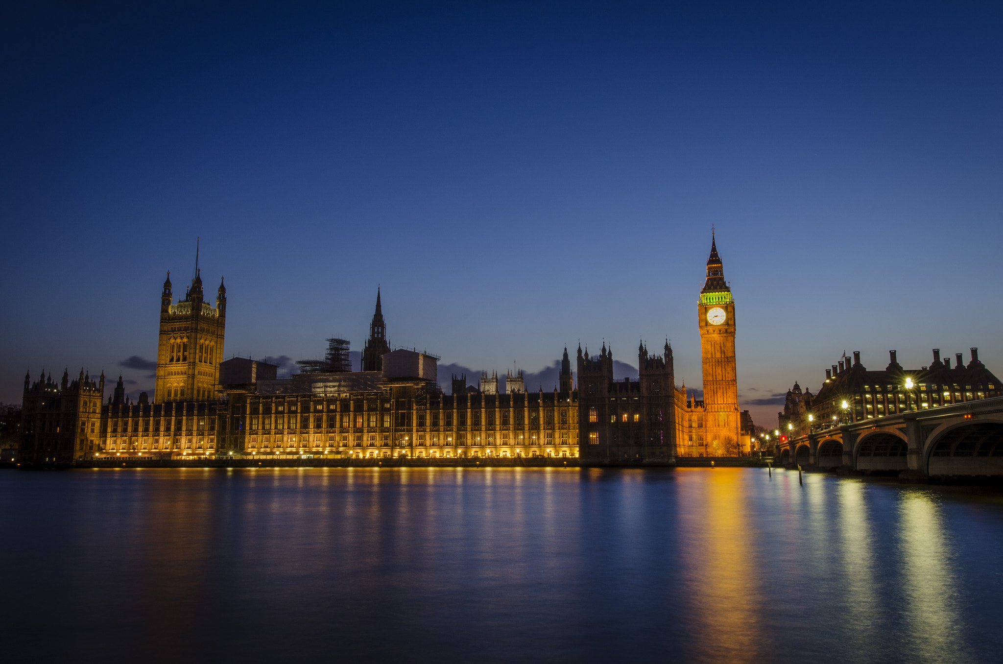 Nikon AF-S Nikkor 14-24mm F2.8G ED sample photo. Palace of westminster at sunset photography