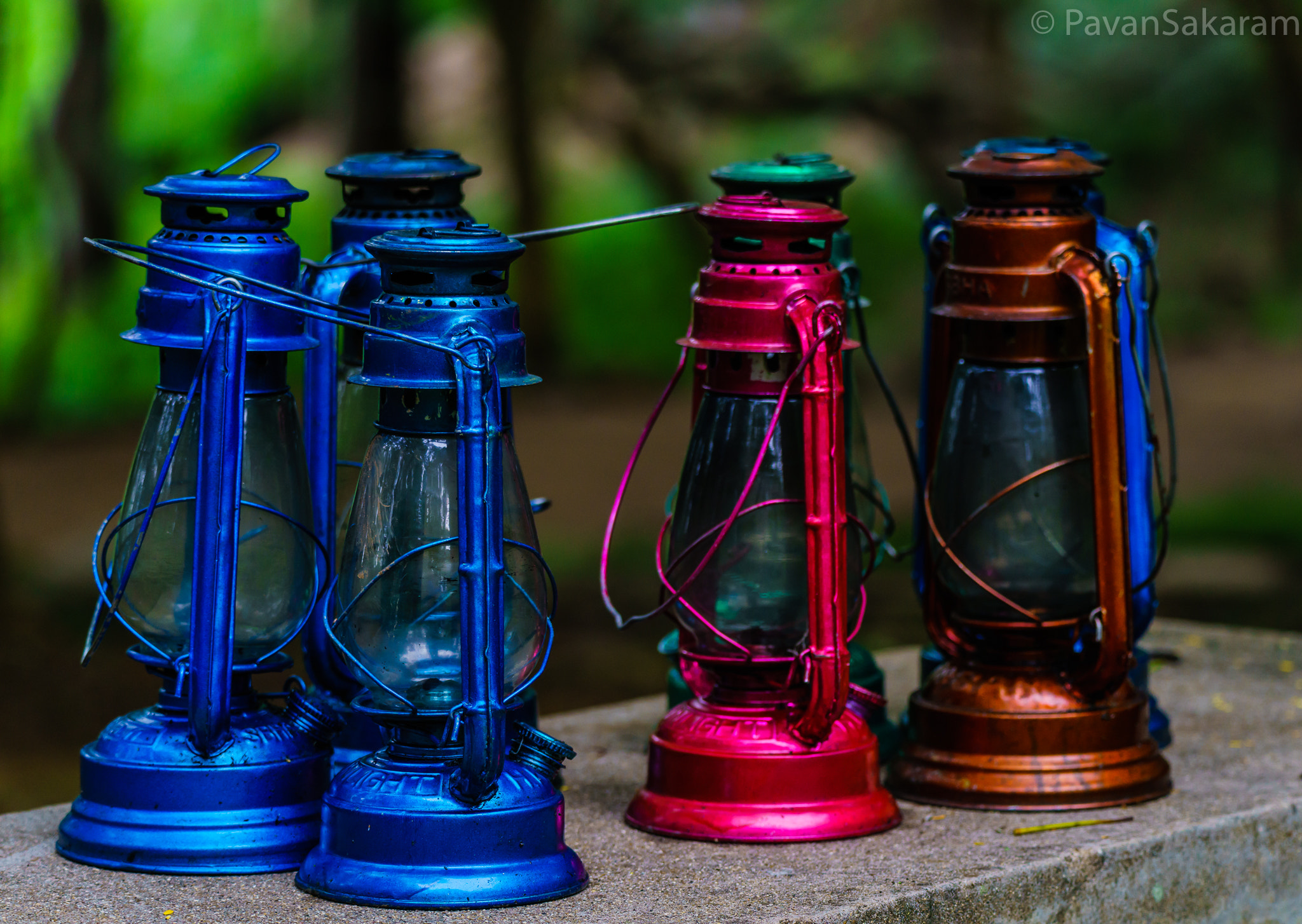 150-600mm F5-6.3 DG OS HSM | Contemporary 015 sample photo. Lantern photography