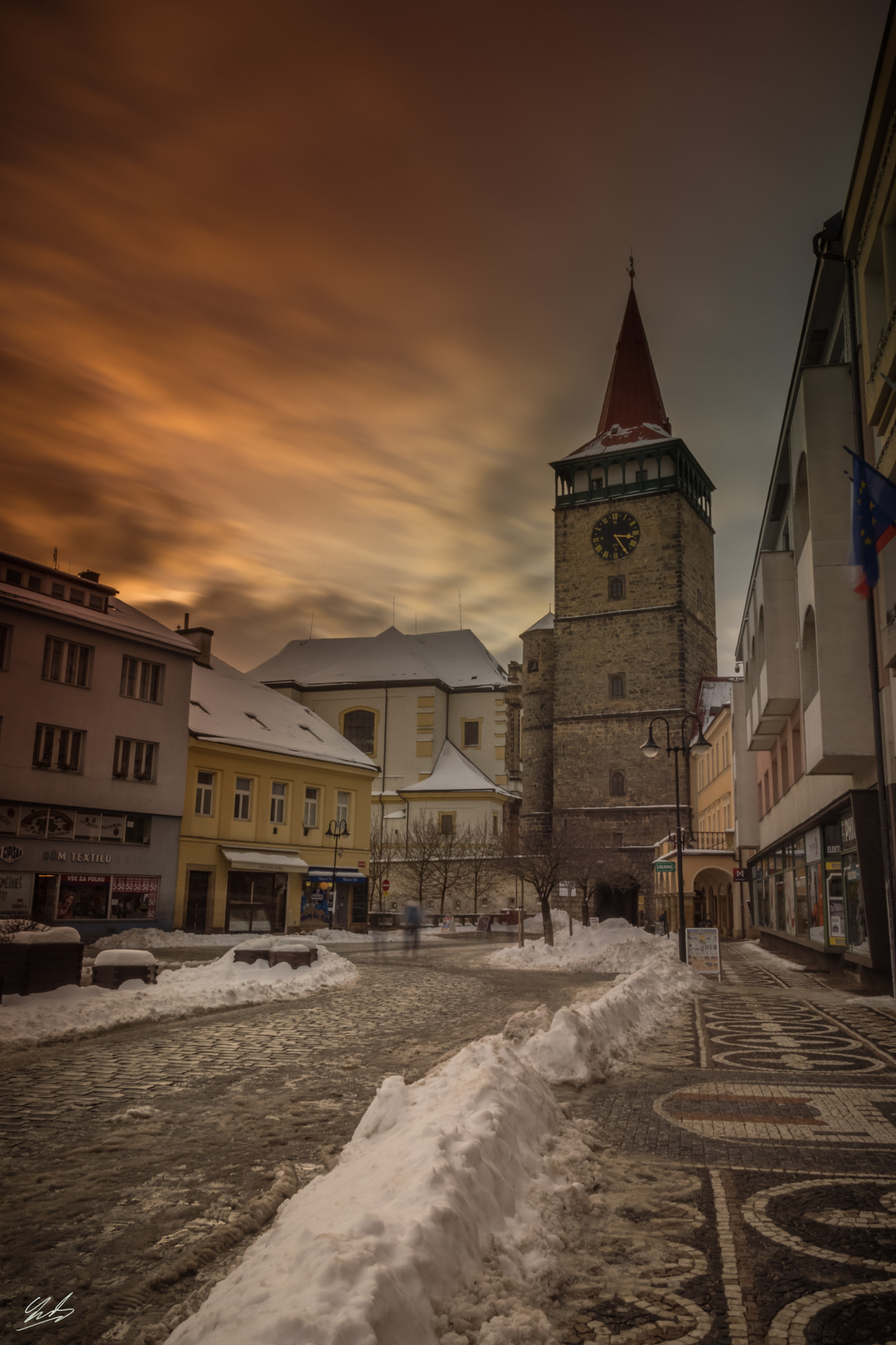 Sigma 17-50mm F2.8 EX DC OS HSM sample photo. Valdicka brana photography