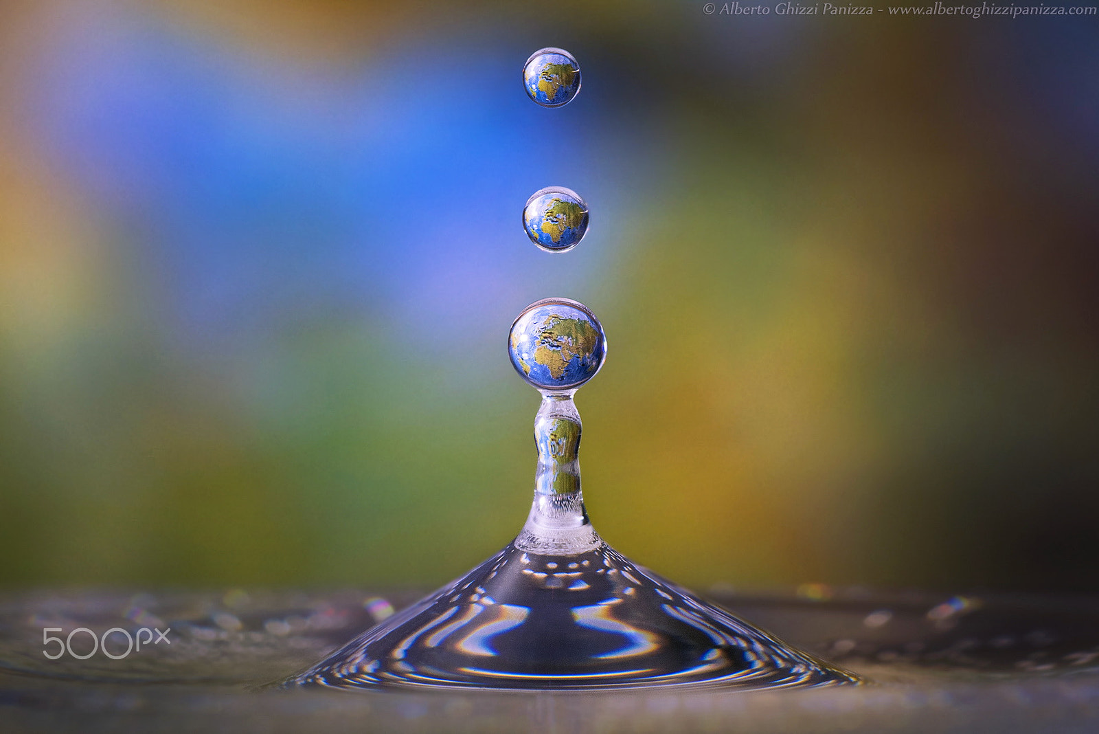 Nikon D810 + Nikon AF Micro-Nikkor 200mm F4D ED-IF sample photo. The world in a falling drop photography