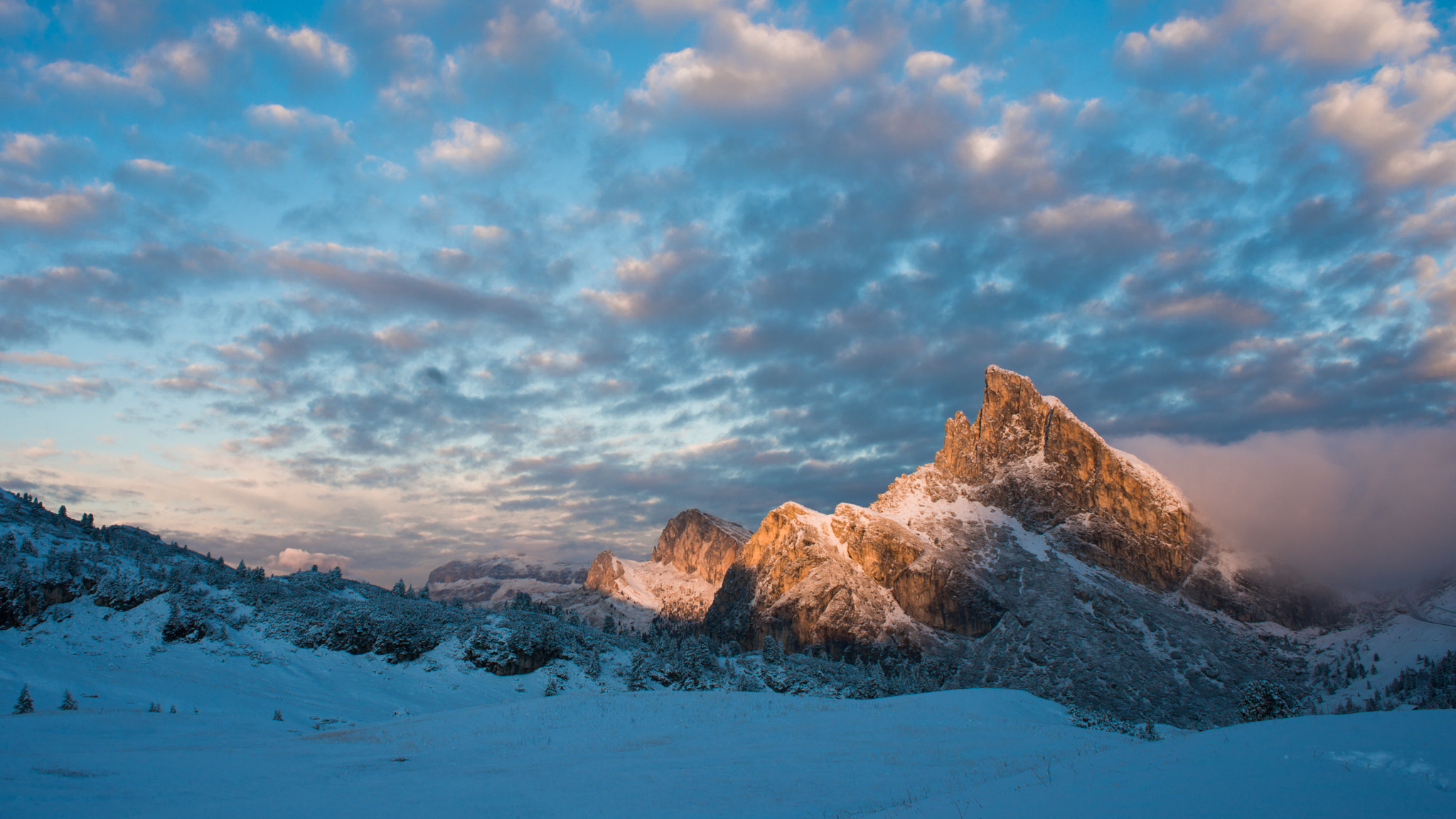 Nikon D800 + Nikon AF Nikkor 24mm F2.8D sample photo. ~ sass de stria ~  photography