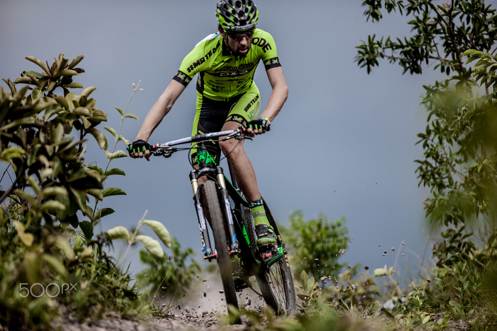 Canon EF 300mm F2.8L IS USM sample photo. Down hill rock photography