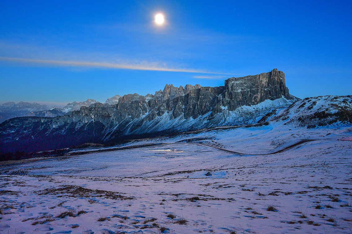 Nikon D5 sample photo. Moon light in dolomites photography