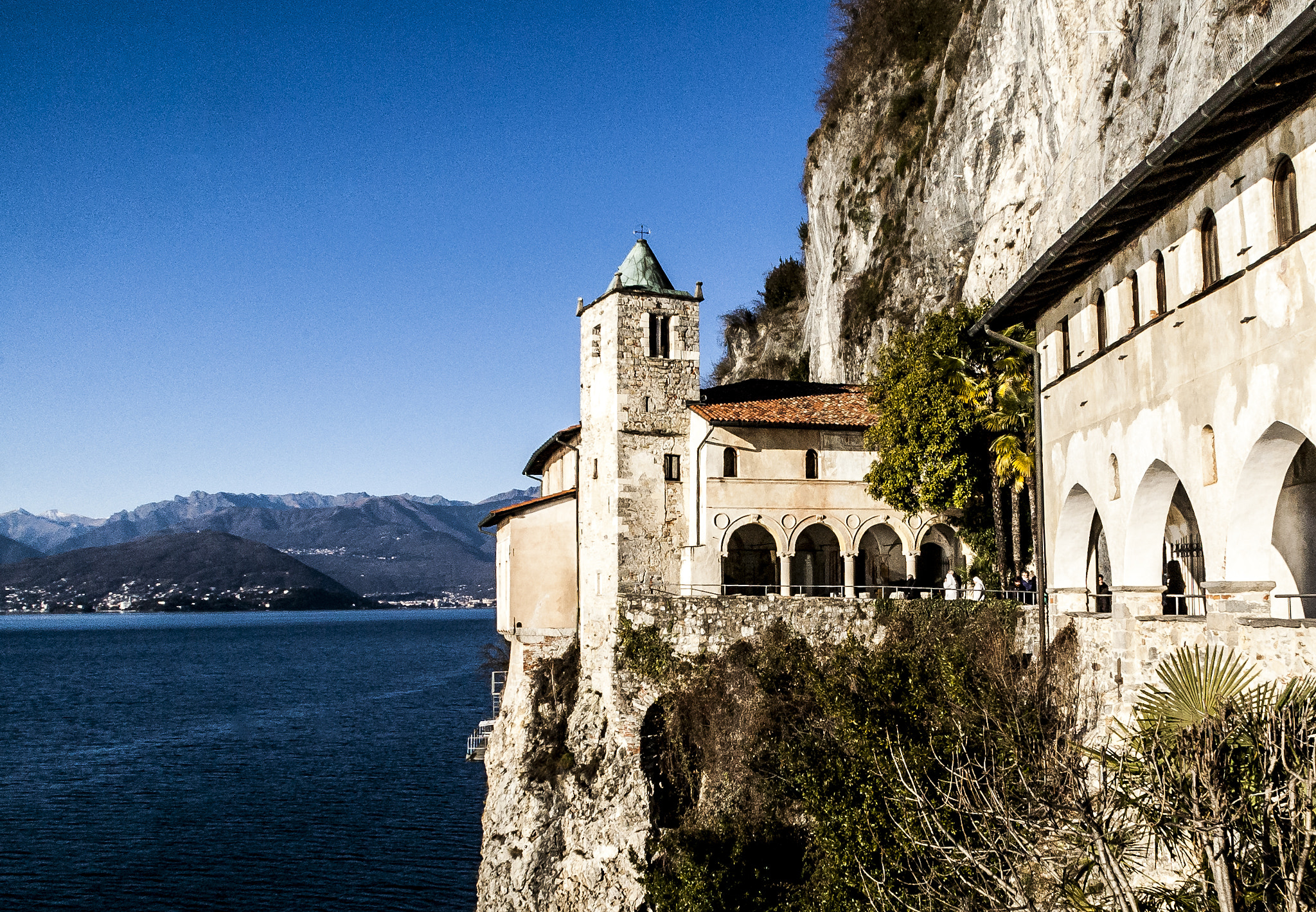 Nikon D40 sample photo. Eremo di santa caterina del sasso photography