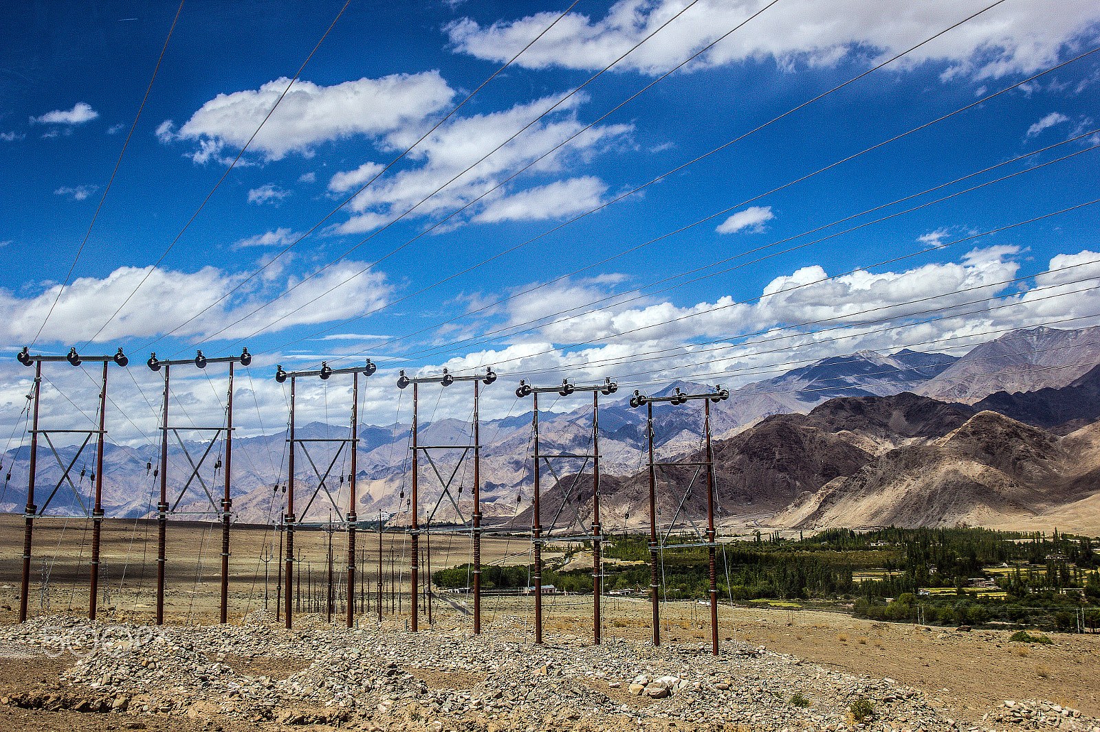 Canon EOS 60D sample photo. Lines and landscape photography