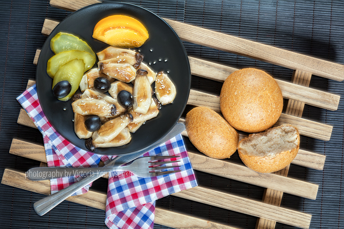 Fried mushroom eryngii with vegetable