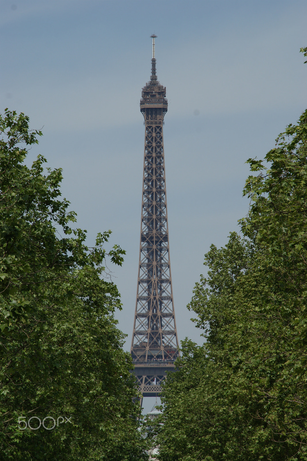 Sony DT 18-200mm F3.5-6.3 sample photo. Eiffel tower 2 photography