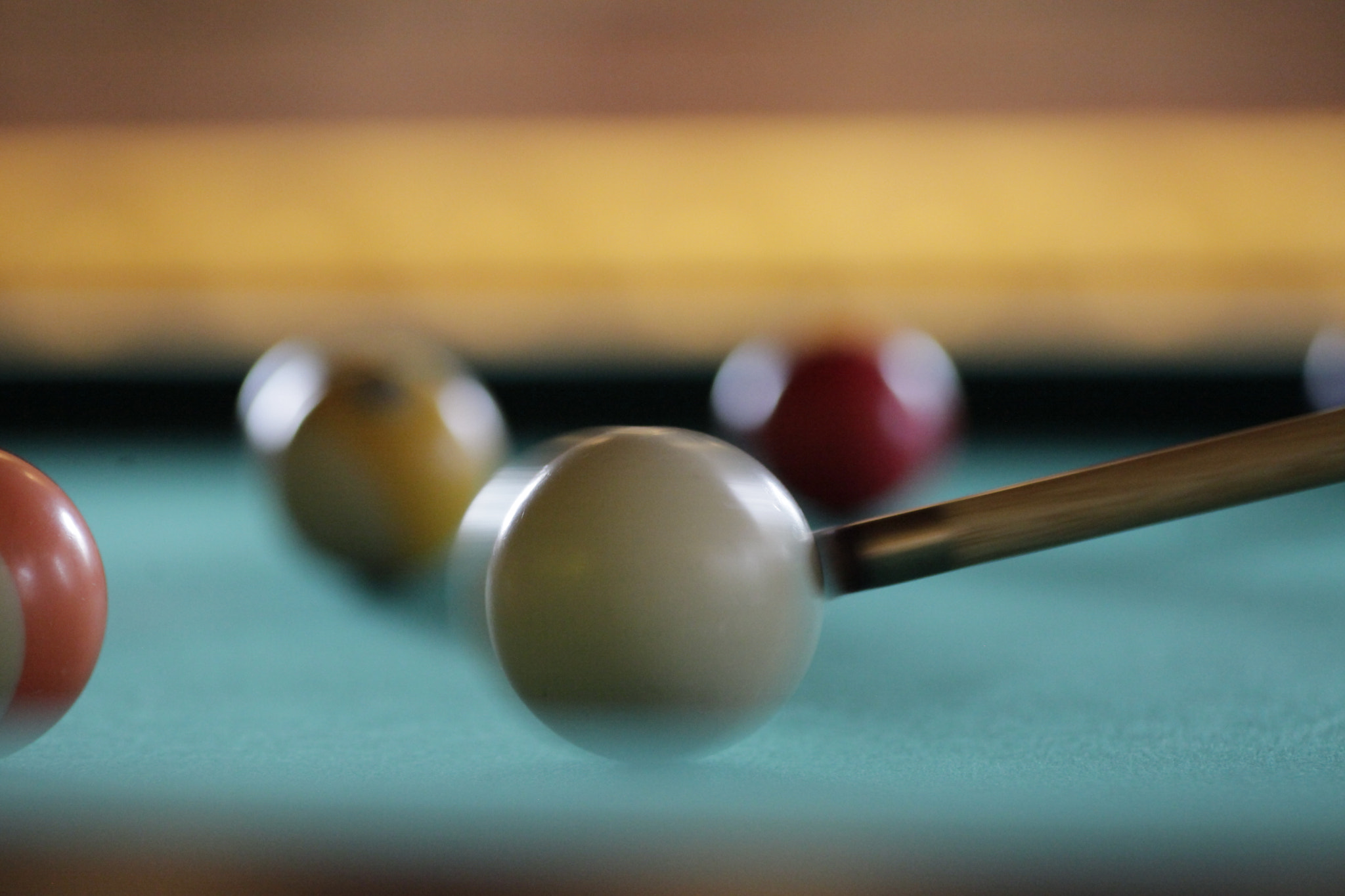 Canon EOS 5D Mark II + Tamron SP AF 90mm F2.8 Di Macro sample photo. Billiard photography