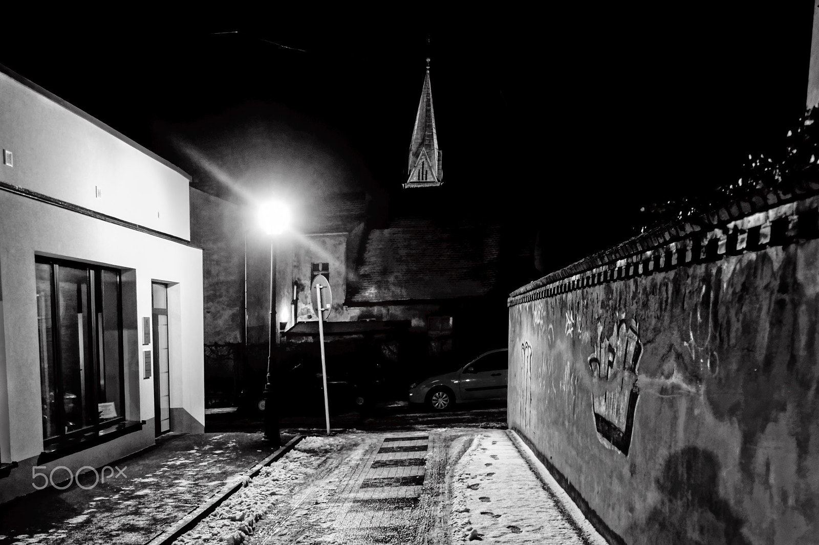 Sony Alpha DSLR-A700 + 24-70mm F2.8 sample photo. Night photography