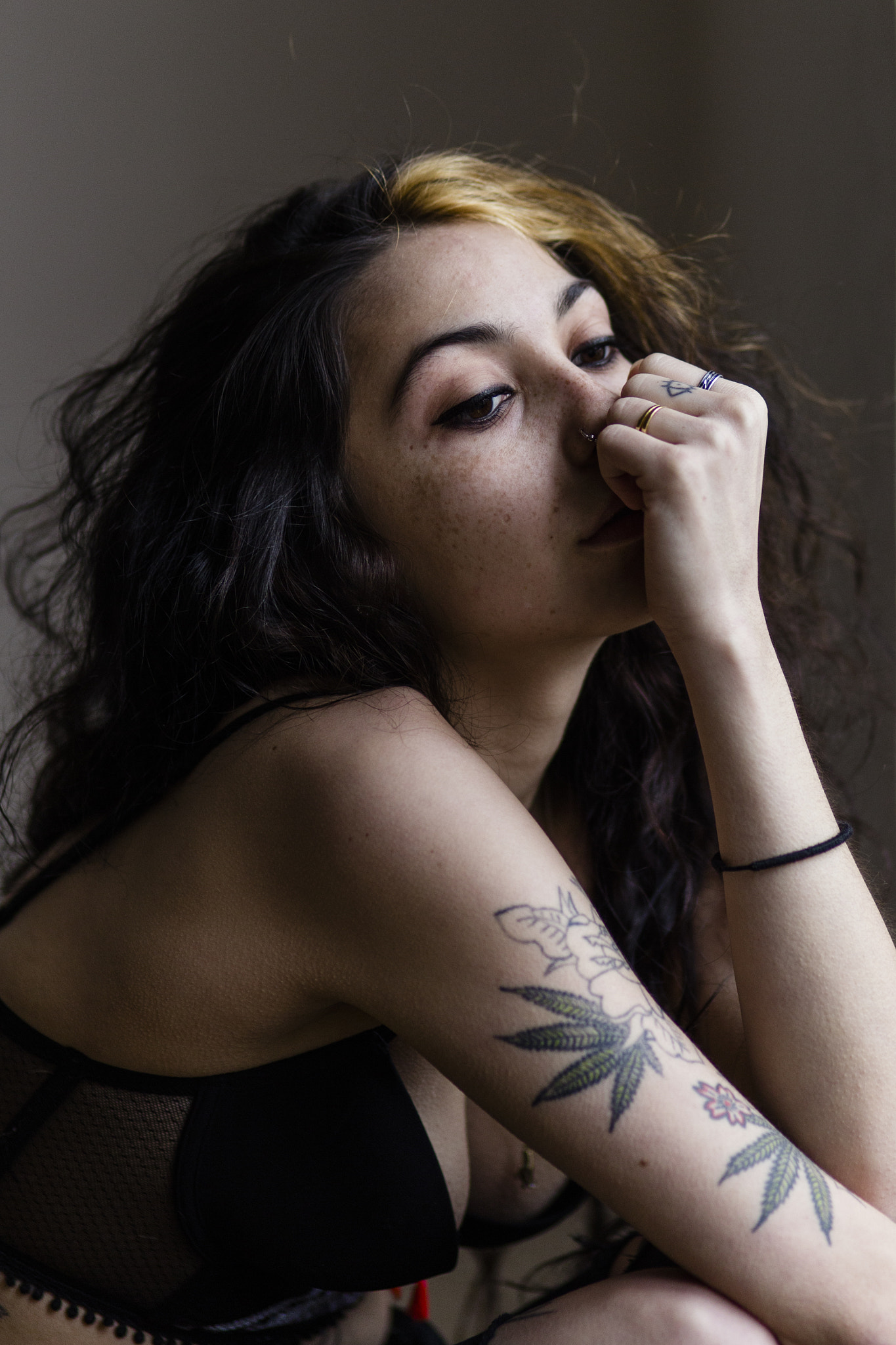 Canon EOS 6D + Canon EF 100mm F2.0 USM sample photo. Alexandra photography