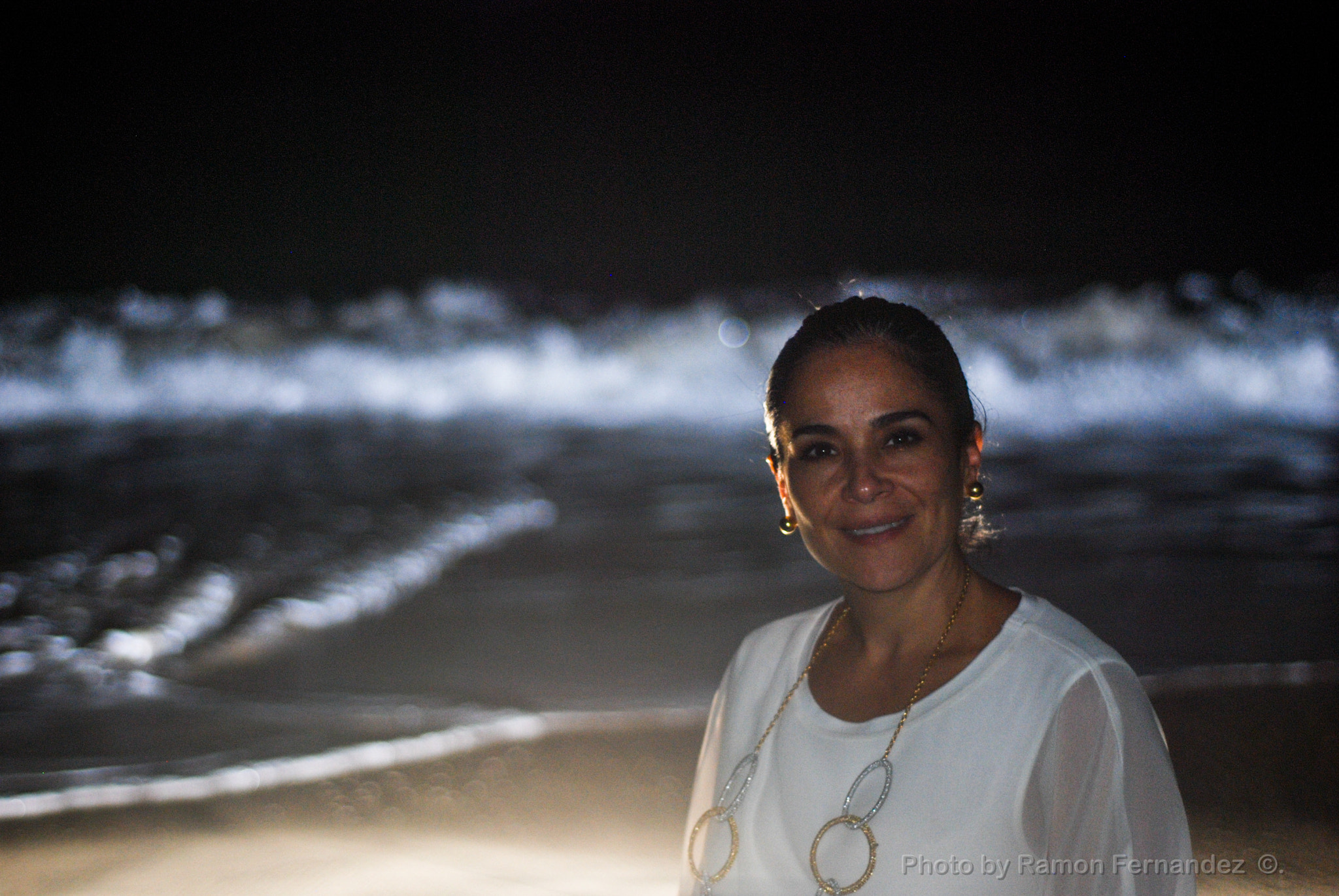 Nikon D80 sample photo. Night at the beach photography