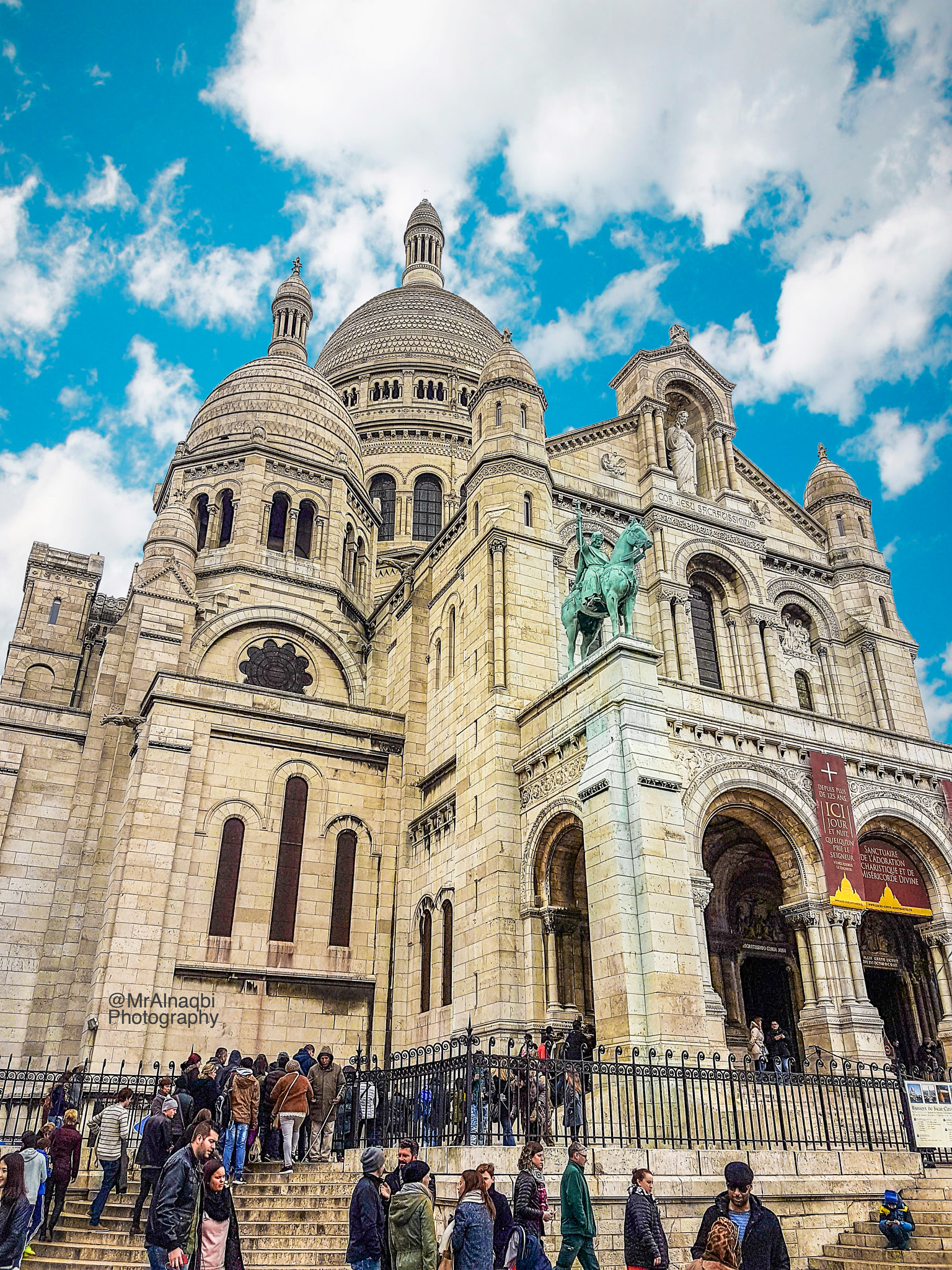 Samsung Galaxy S7 Edge + Samsung Galaxy S7 Edge Rear Camera sample photo. Church in paris photography