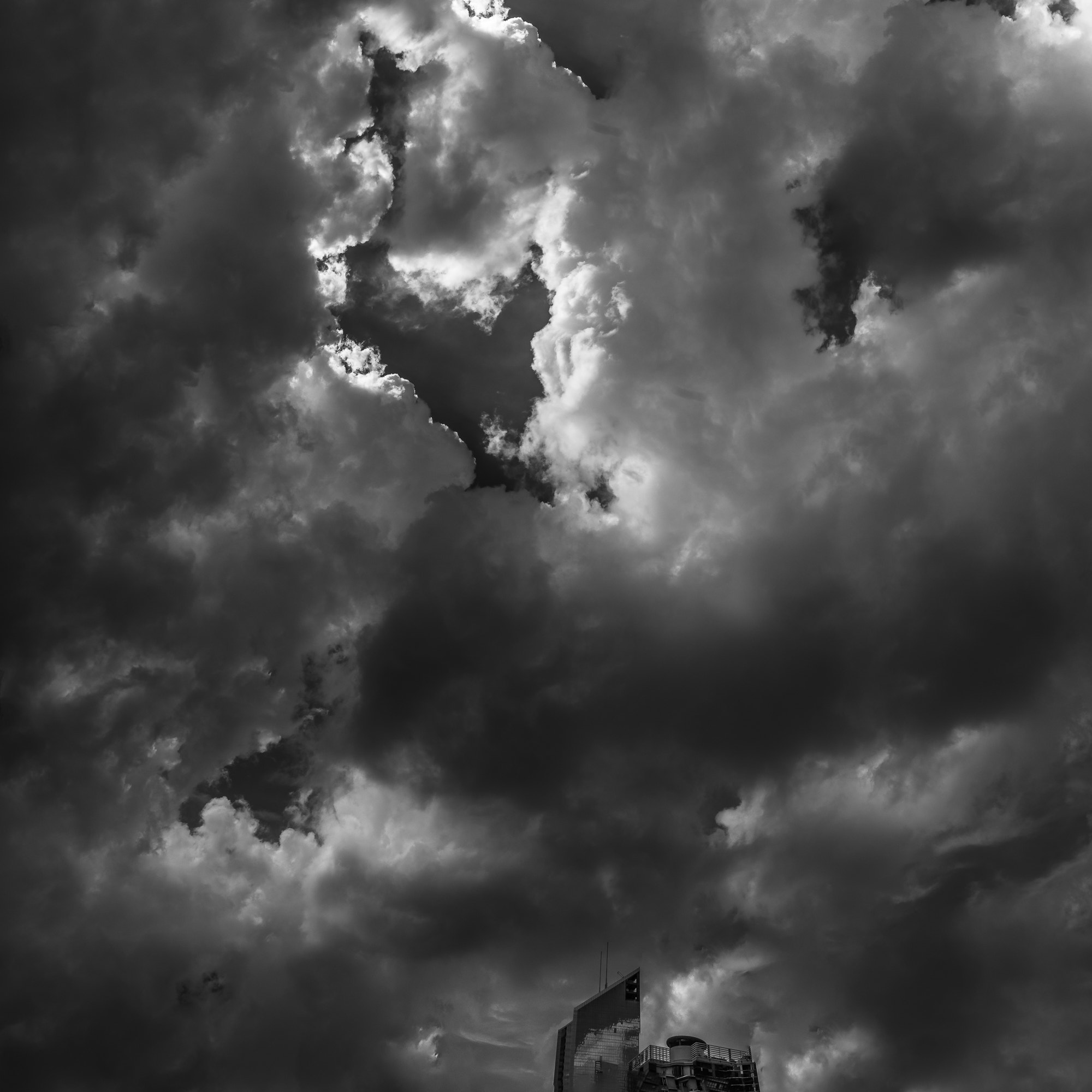 Nikon D300S sample photo. City cloud photography
