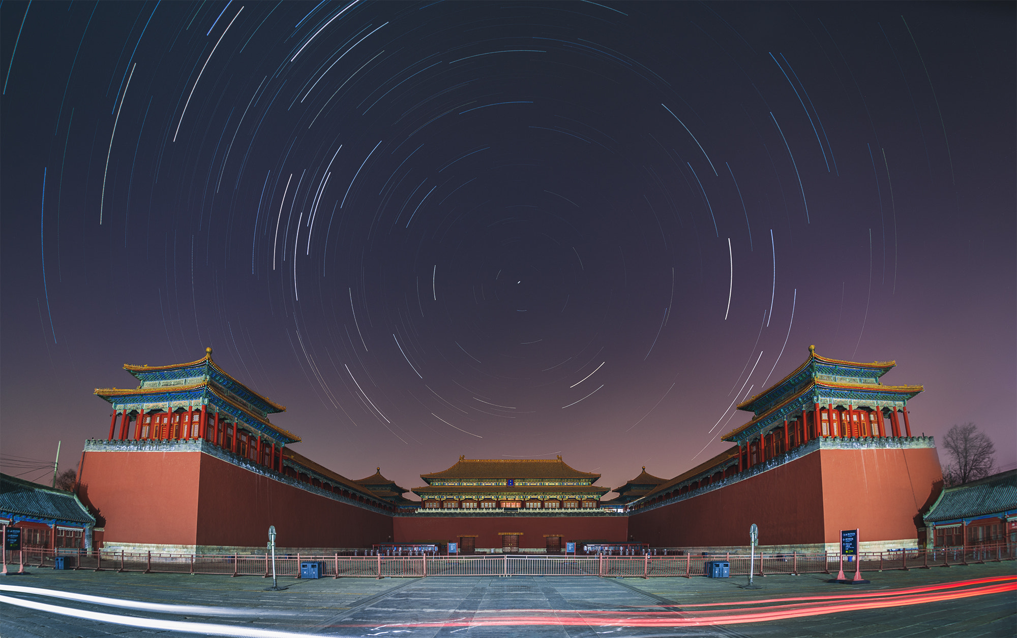Nikon D610 + Sigma 15mm F2.8 EX DG Diagonal Fisheye sample photo. The forbidden city, starry photography