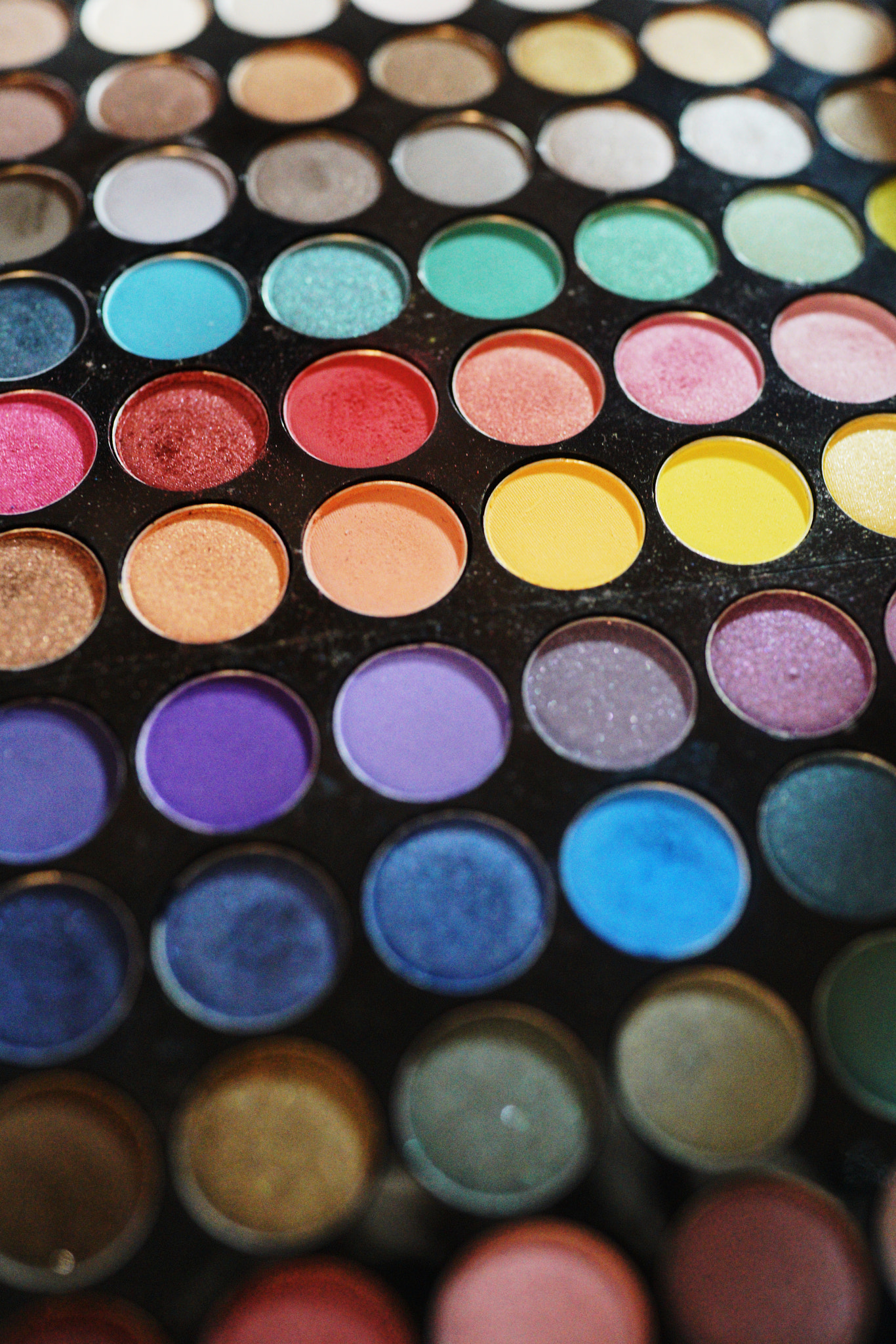Sony 35mm F2.0 sample photo. Colorful photography