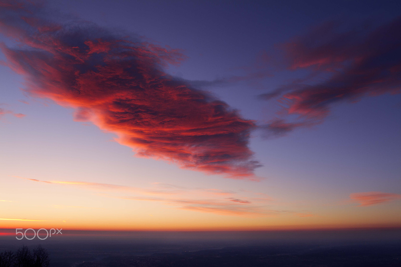 Sigma 17-35mm f/2.8-4 EX DG Aspherical HSM sample photo. Clouds photography
