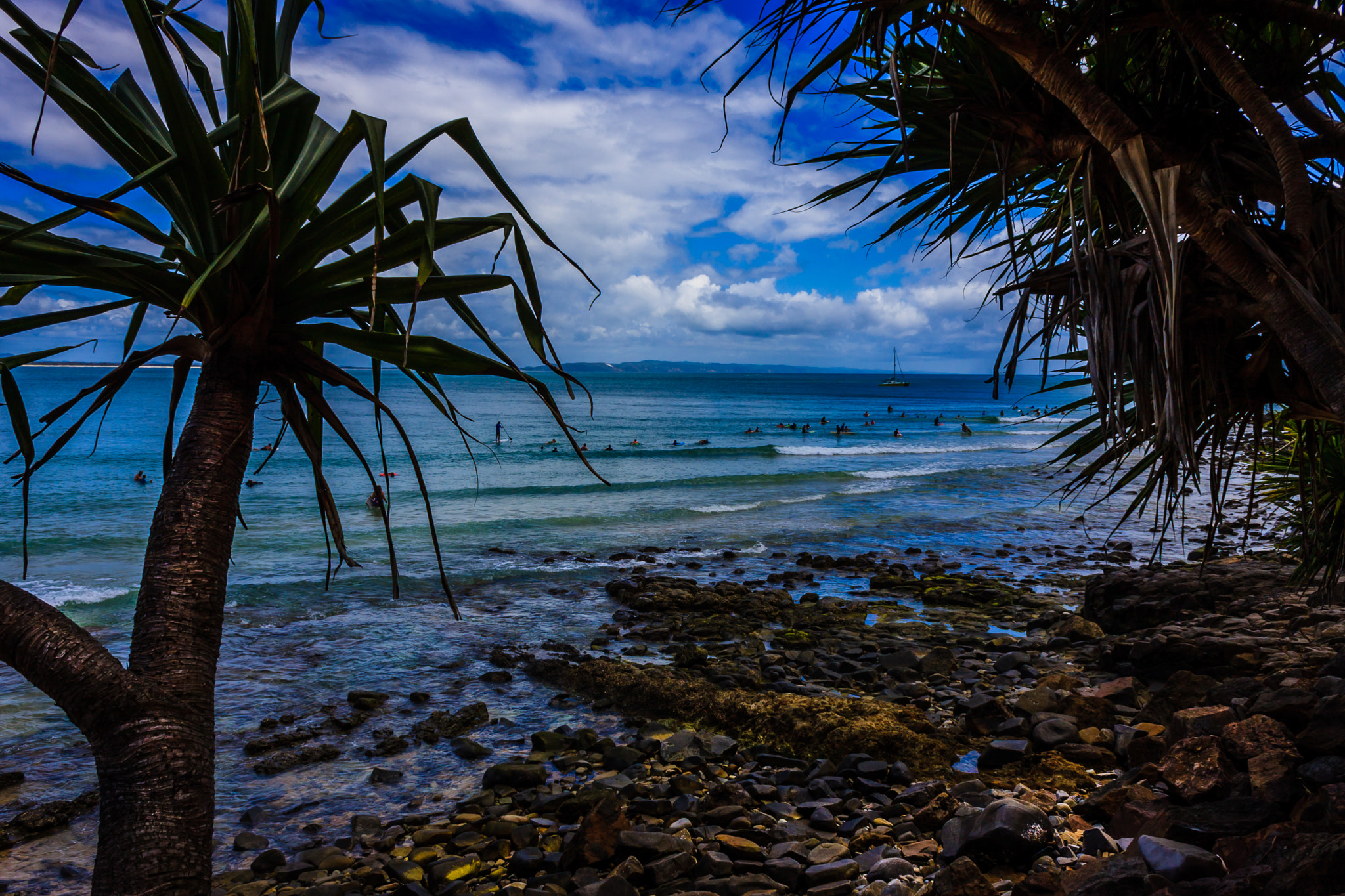 Canon EOS 40D + Canon EF-S 18-55mm F3.5-5.6 IS sample photo. Long boarders heaven photography