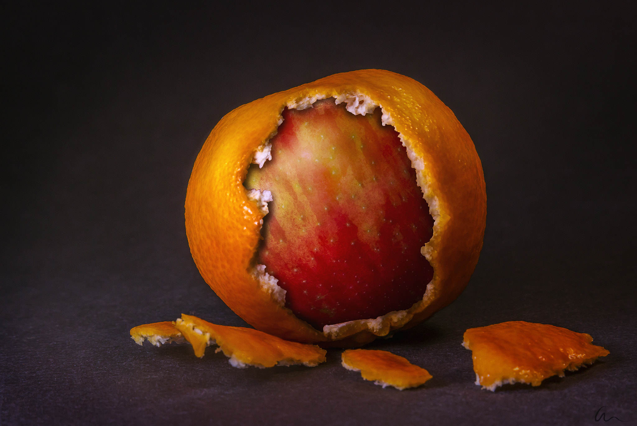 Canon EF 28-135mm F3.5-5.6 IS USM sample photo. Apple and oranges photography