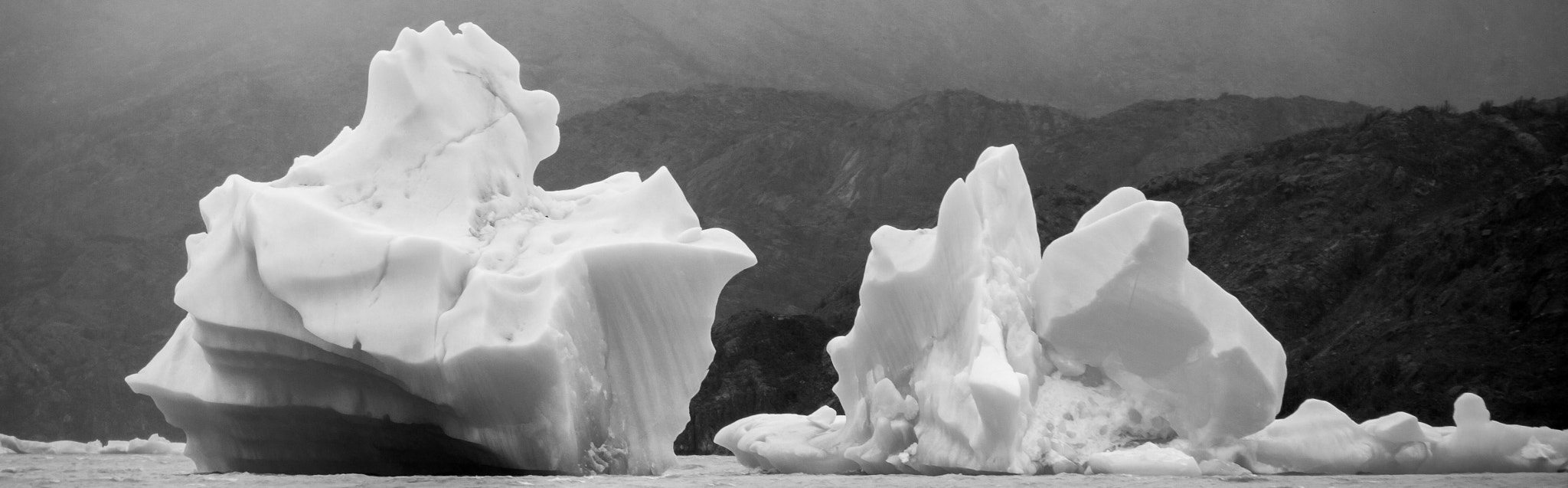 Canon EF-S 55-250mm F4-5.6 IS sample photo. Glaciar lago gray photography