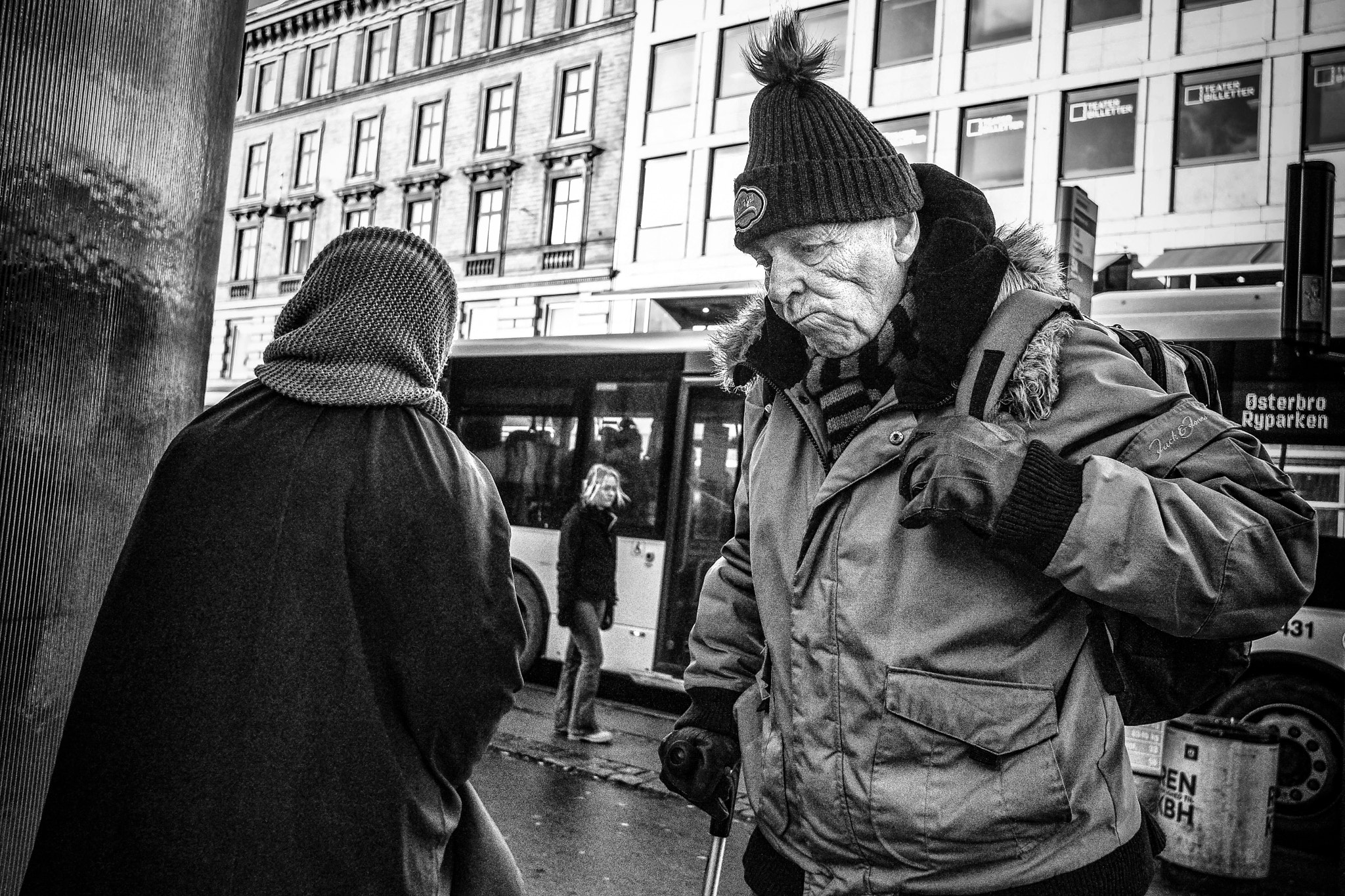 Fujifilm X-Pro2 + Fujifilm XF 18mm F2 R sample photo. Images on the run.. photography