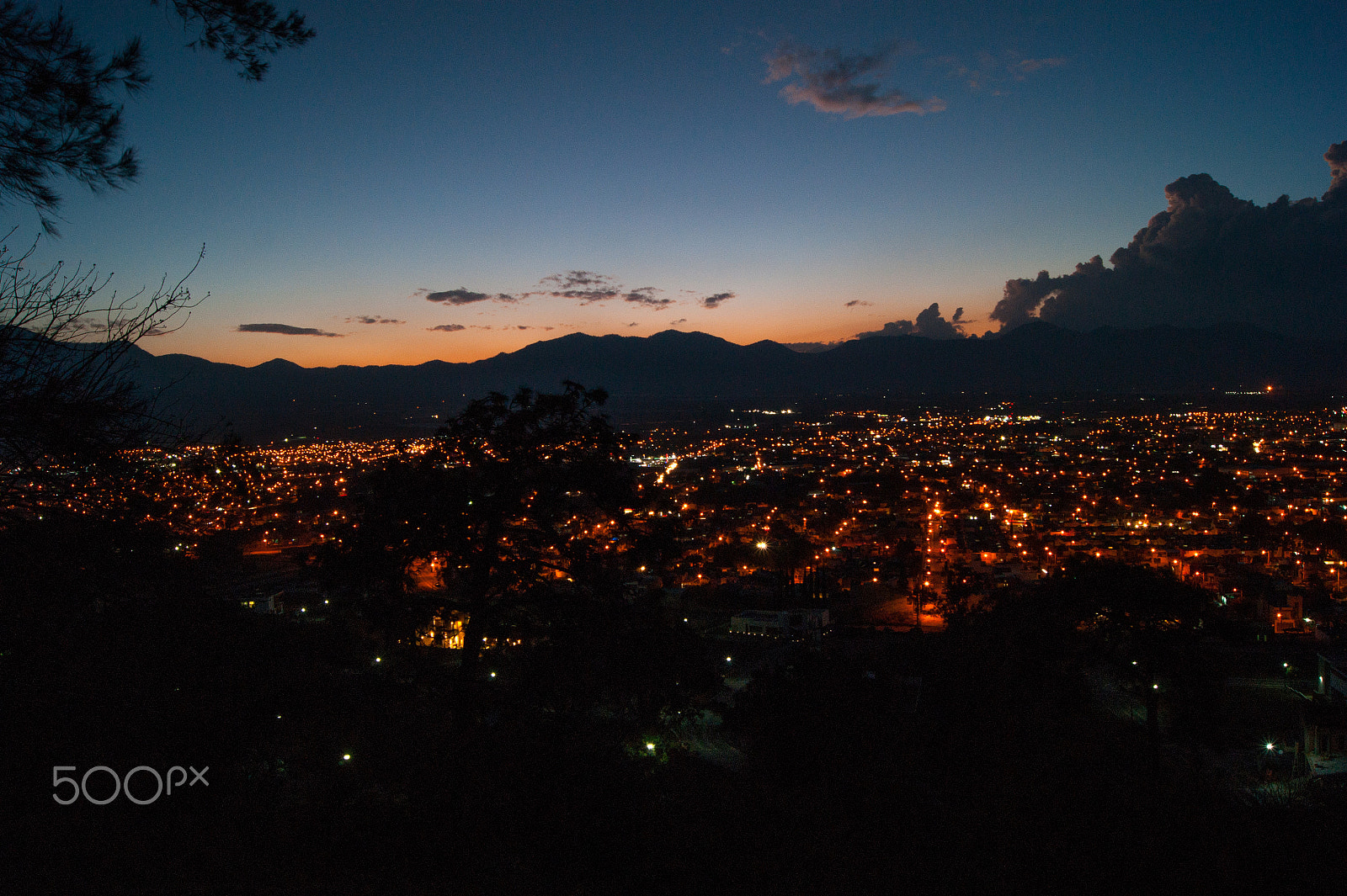 Sony Alpha DSLR-A380 sample photo. Southwest side of town photography