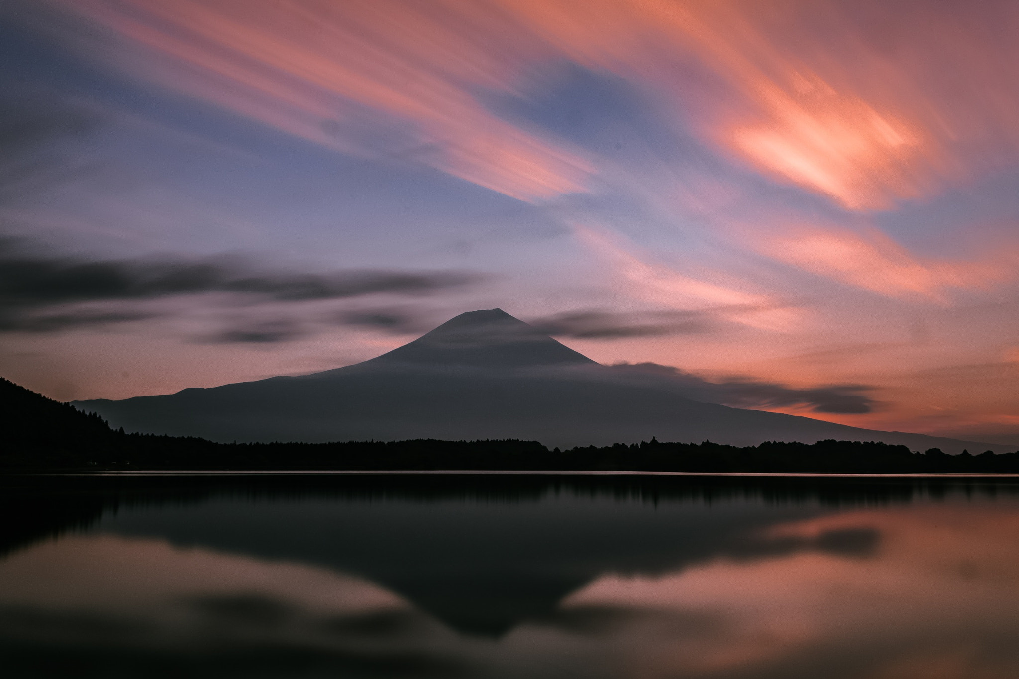 Canon EF-S 18-135mm F3.5-5.6 IS sample photo. Japan mt.fuji photography