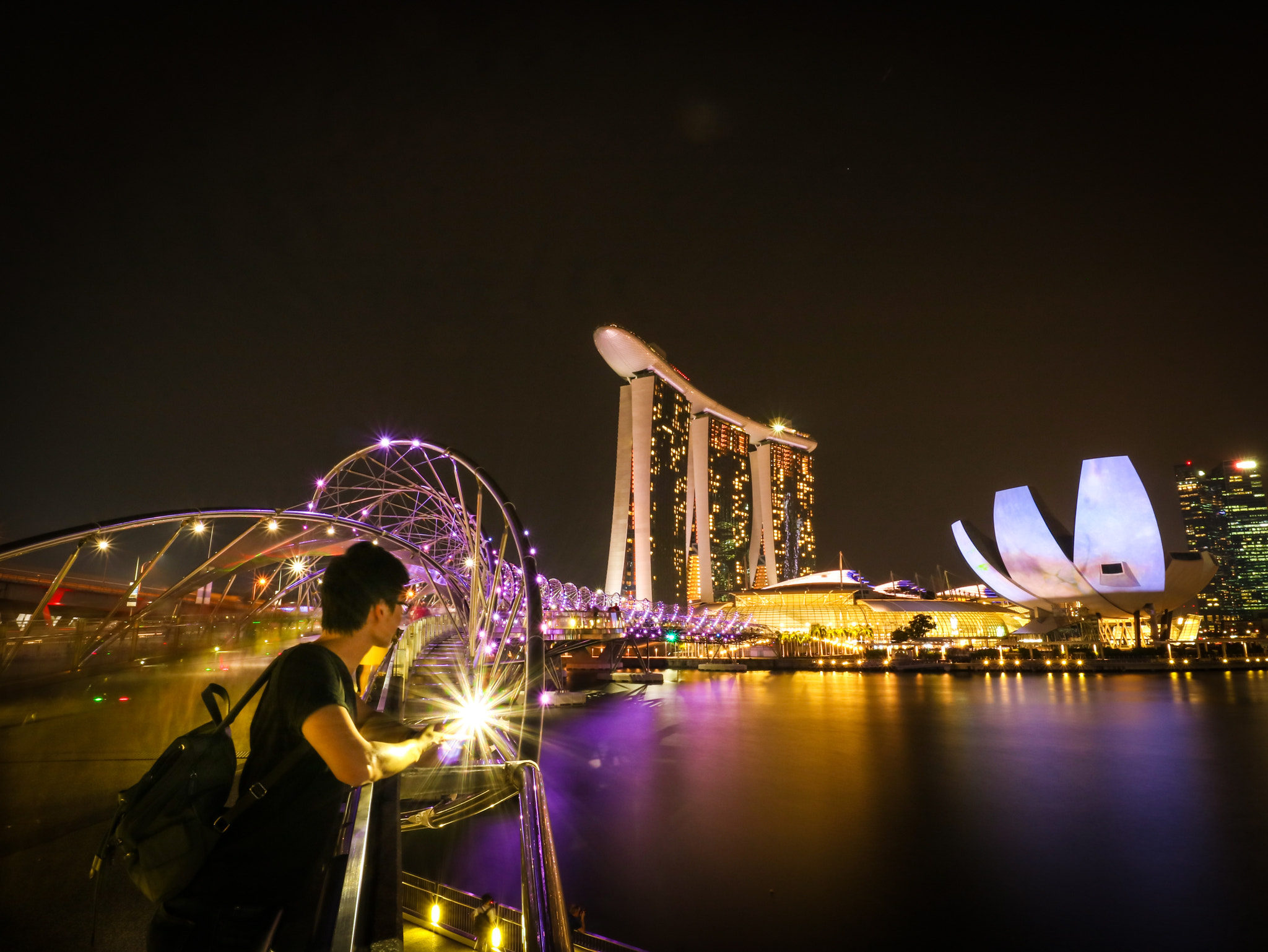 Canon EF-M 11-22mm F4-5.6 IS STM sample photo. Helix bridge & marina bay sands @ singapore photography