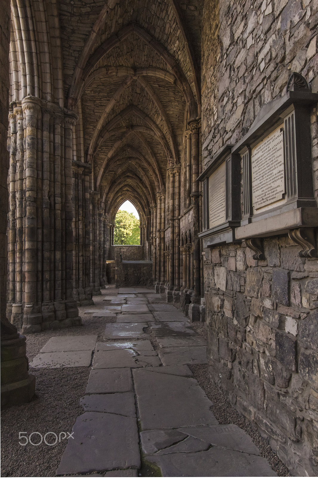 Canon EOS 650D (EOS Rebel T4i / EOS Kiss X6i) sample photo. Holyrood abbey ruins photography