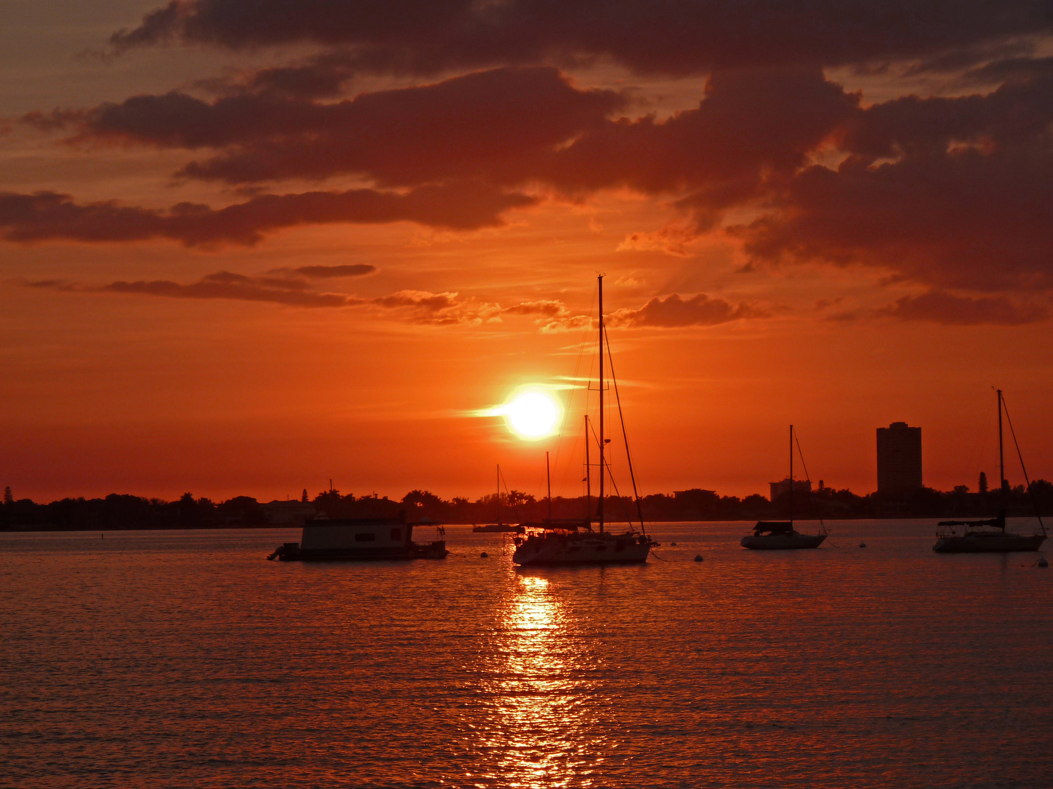 Panasonic Lumix DMC-ZS7 (Lumix DMC-TZ10) sample photo. Sunset on sarasota bay photography