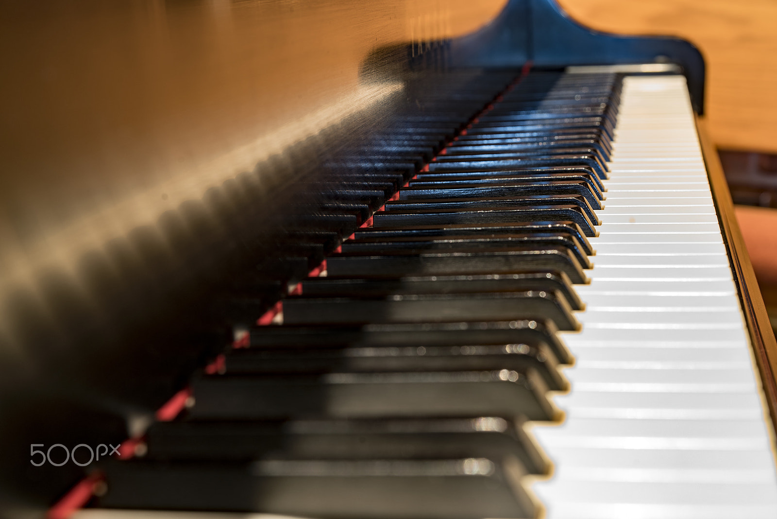 Pentax K-1 sample photo. The piano photography