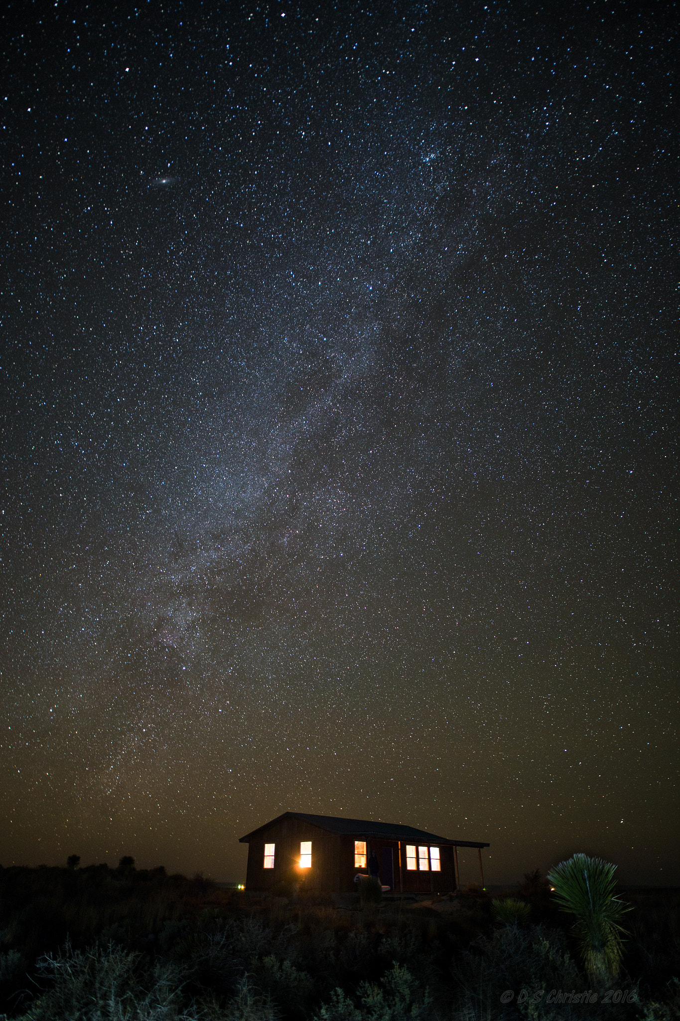 Canon EOS 6D + Sigma 20mm F1.4 DG HSM Art sample photo. Desert cabin milky way photography