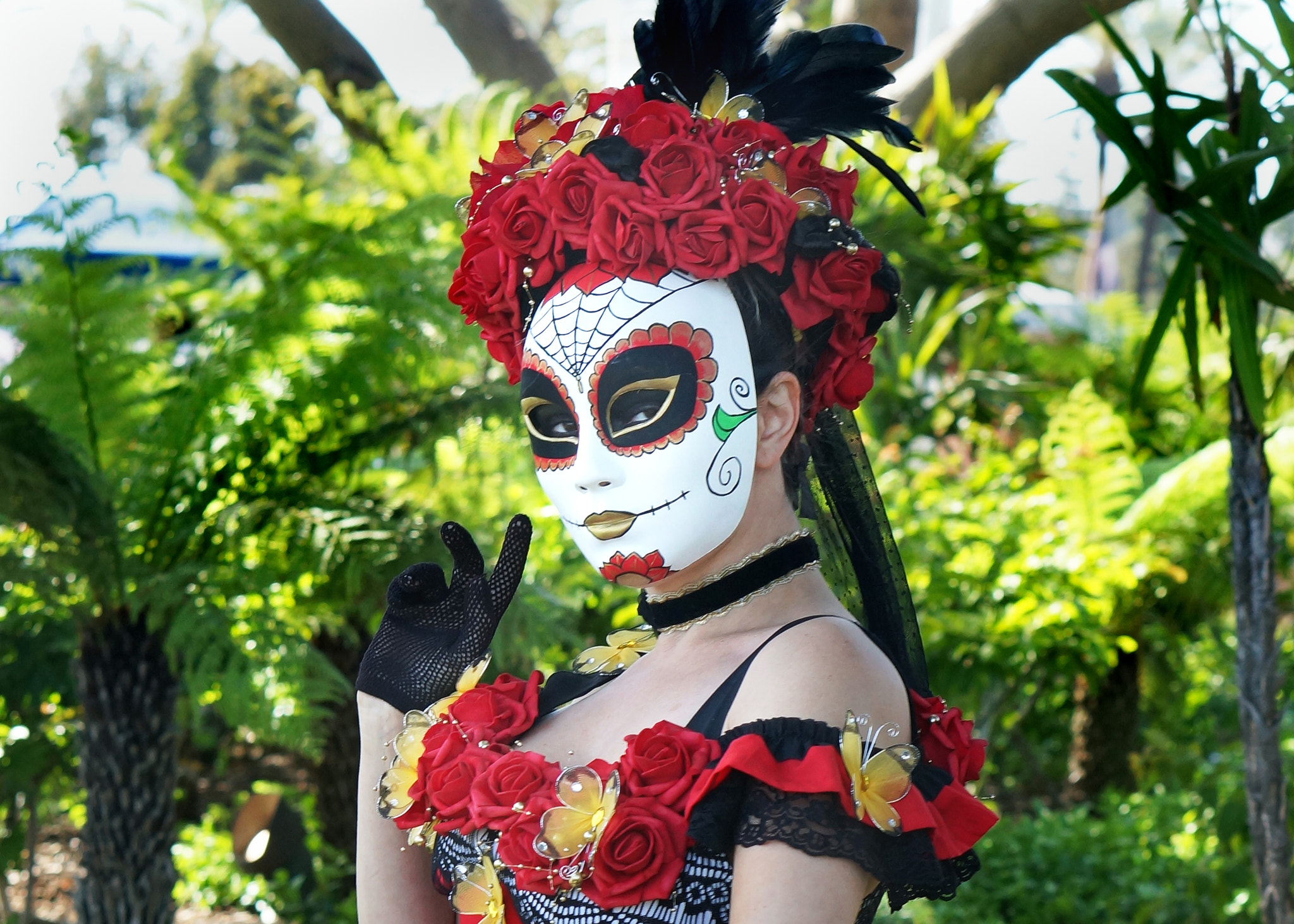 Sony Alpha NEX-6 + E 50mm F1.8 OSS sample photo. Masked up photography