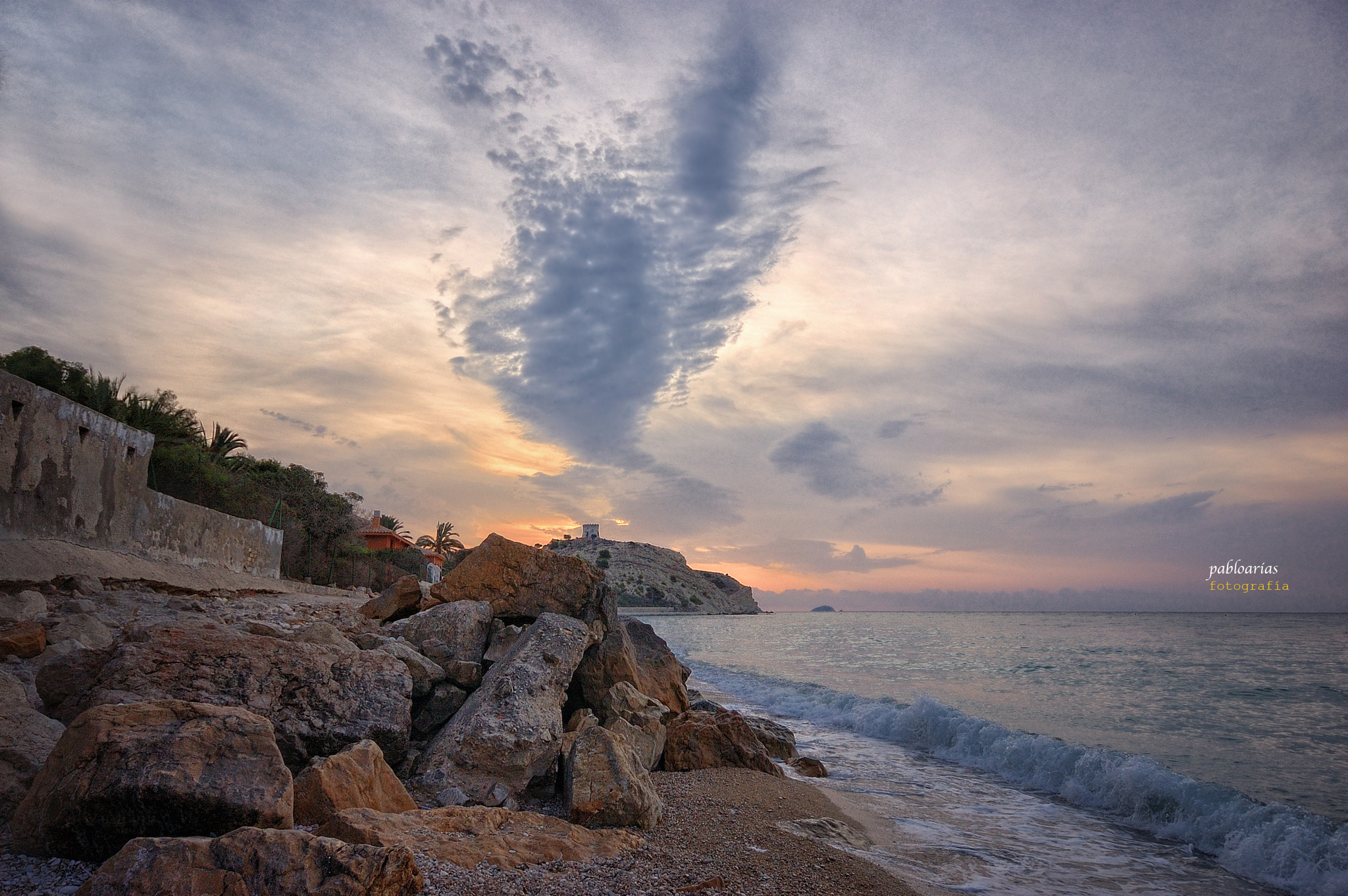 Sigma 10-20mm F4-5.6 EX DC HSM sample photo. A quien madruga ... photography